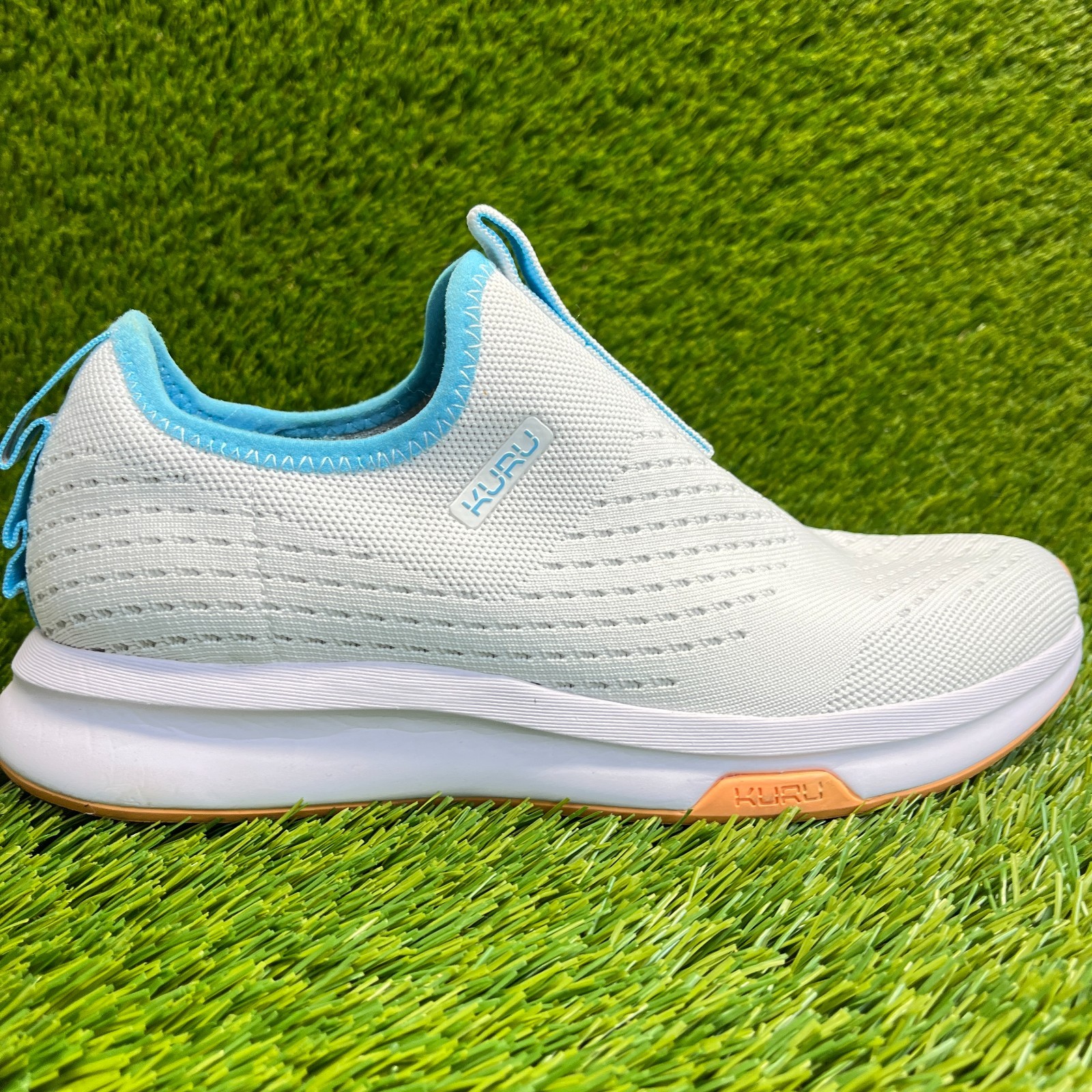 Kuru Atom Slip On Womens Size 9.5 White Blue Gum Athletic Walking Shoes Sneakers