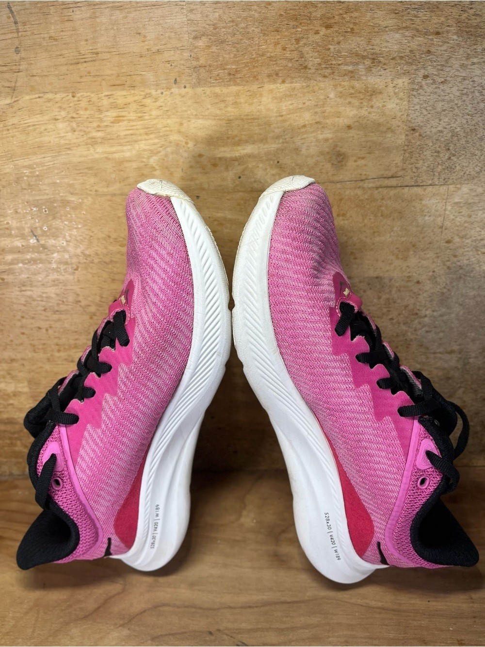 Hoka One One Solimar Womens Size 7 Training Shoes Sneakers Strawberry Raspberry