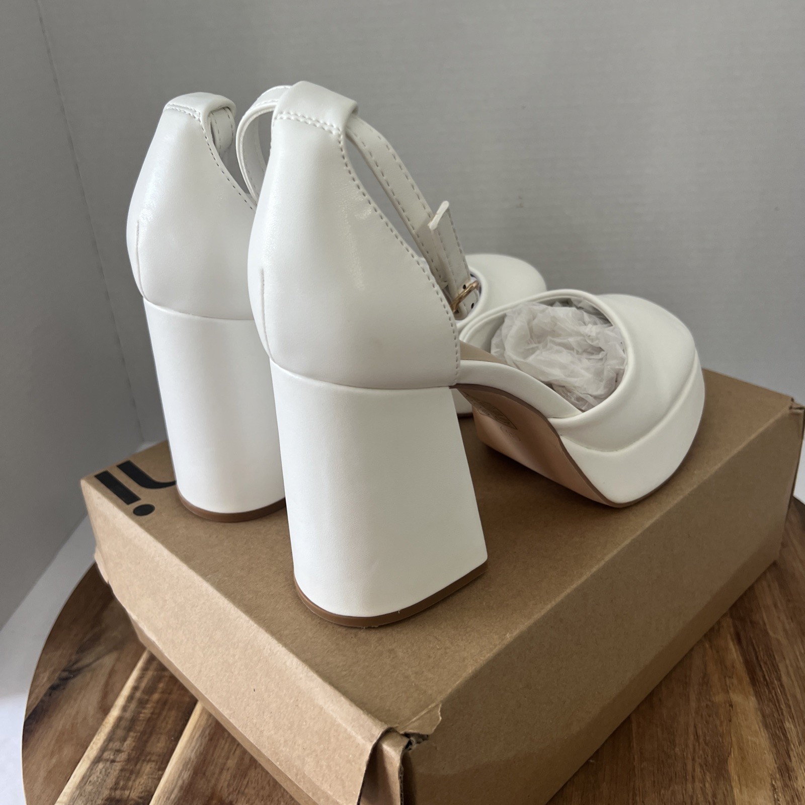 Burudani High Heels Chunky Block Platform Heels Ankle Strap Size US 8 White