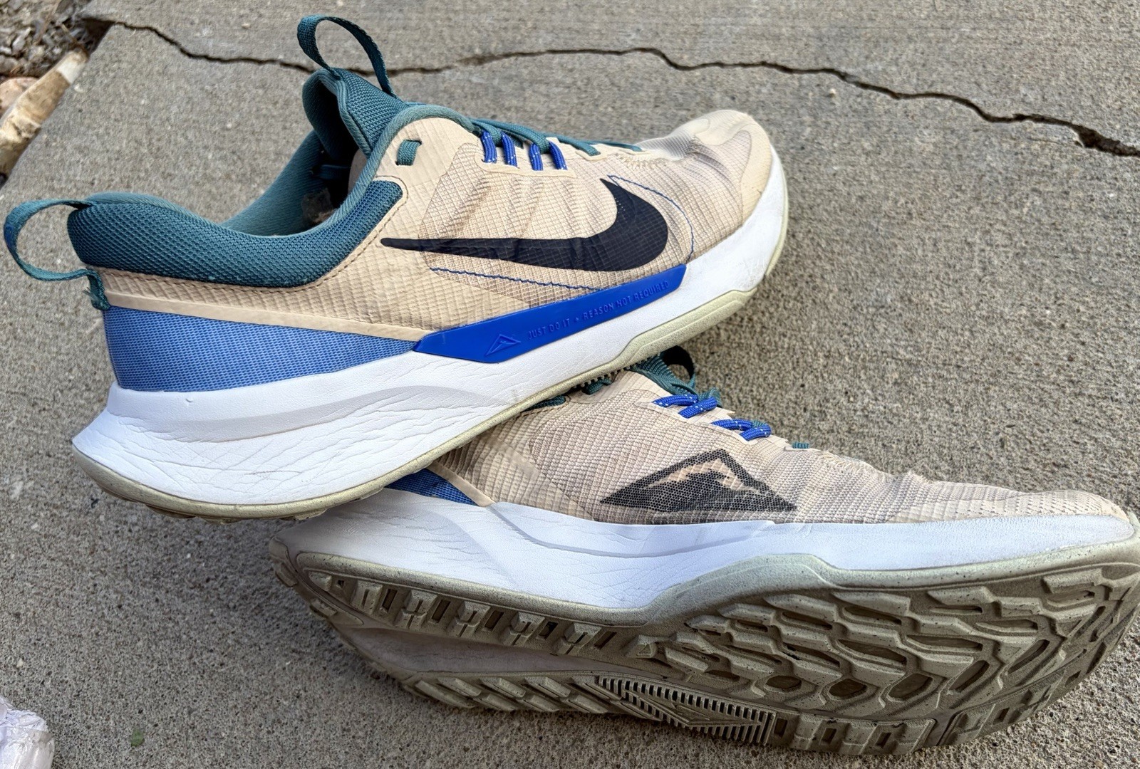 Nike Juniper Trail 2 NN Mens Size 11.5 US Sanddrift Obsidian Beige FREE shipping