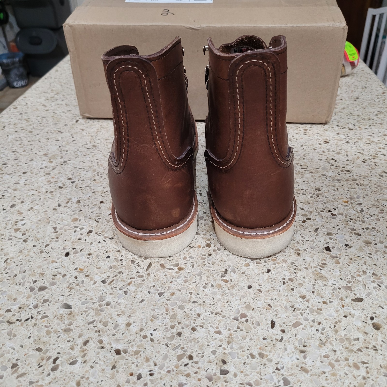 Red Wing Heritage Iron Ranger Traction Tread 8088 Amber Harness Leather boot 8 D