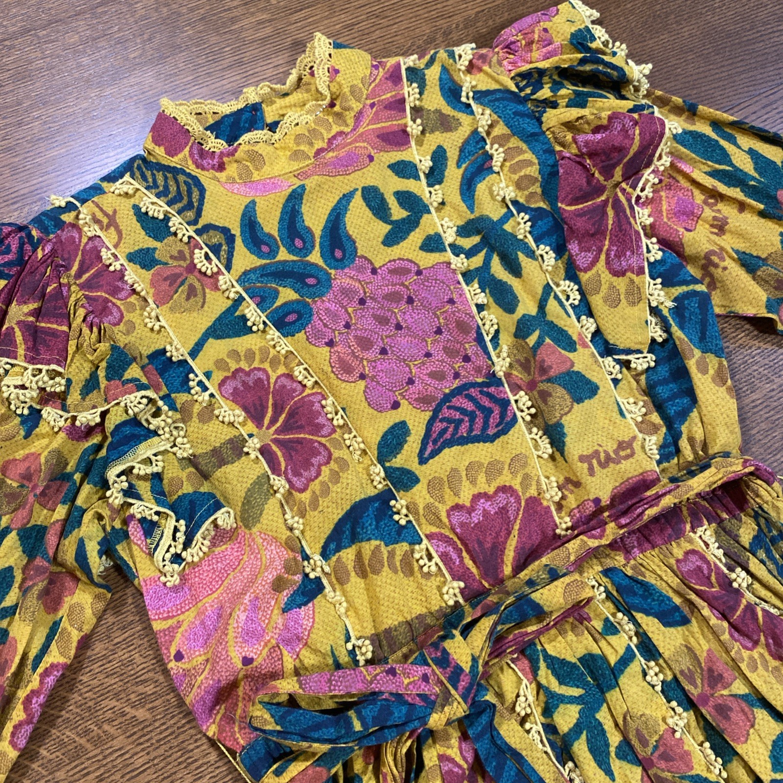 FARM RIO Yellow Flowerdoscopic Mini Dress High Neck Floral Boho Art Women’s Sz M