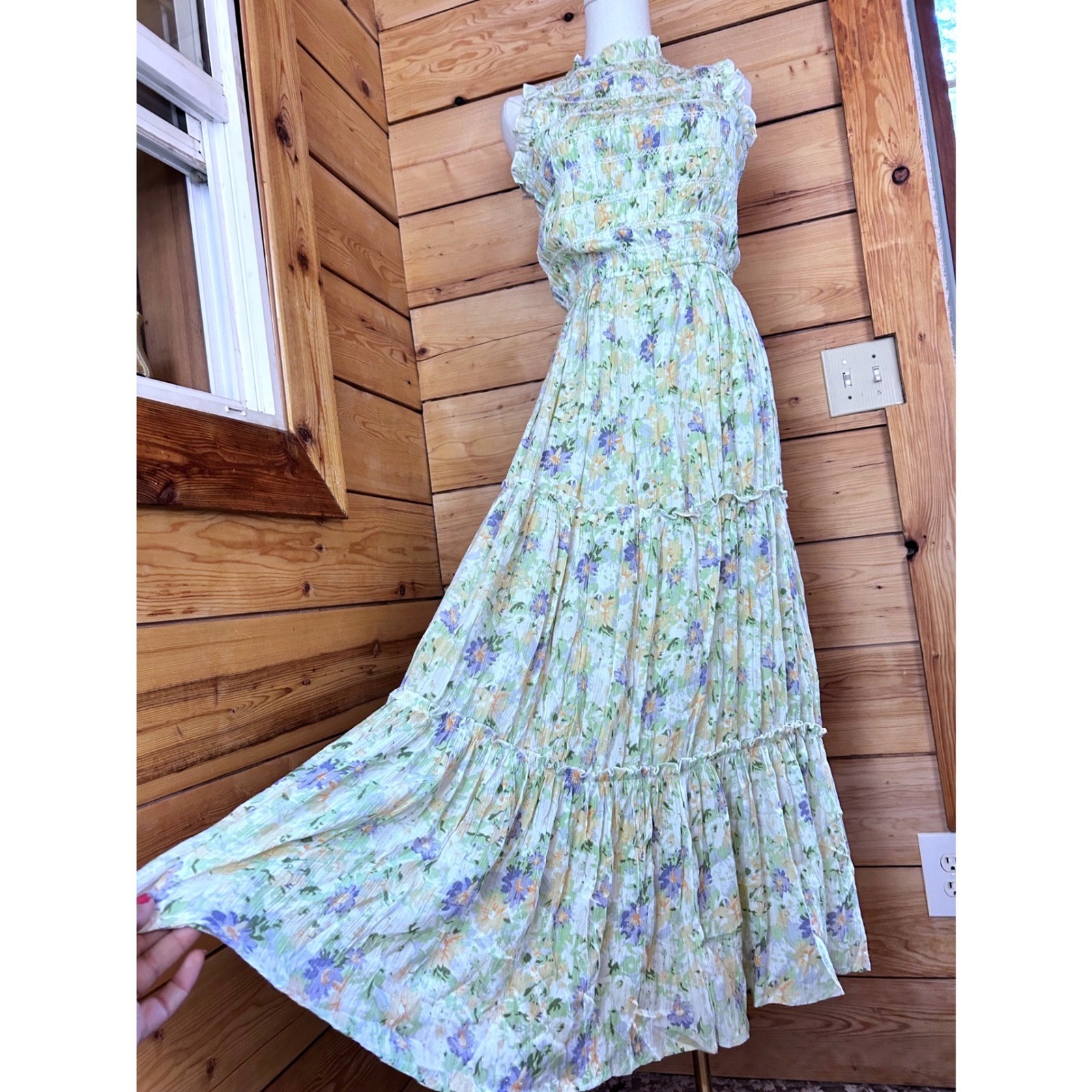 Tiered Smocked Maxi Dress Womens Small Green Floral Cottagecore Boho Dex Garden