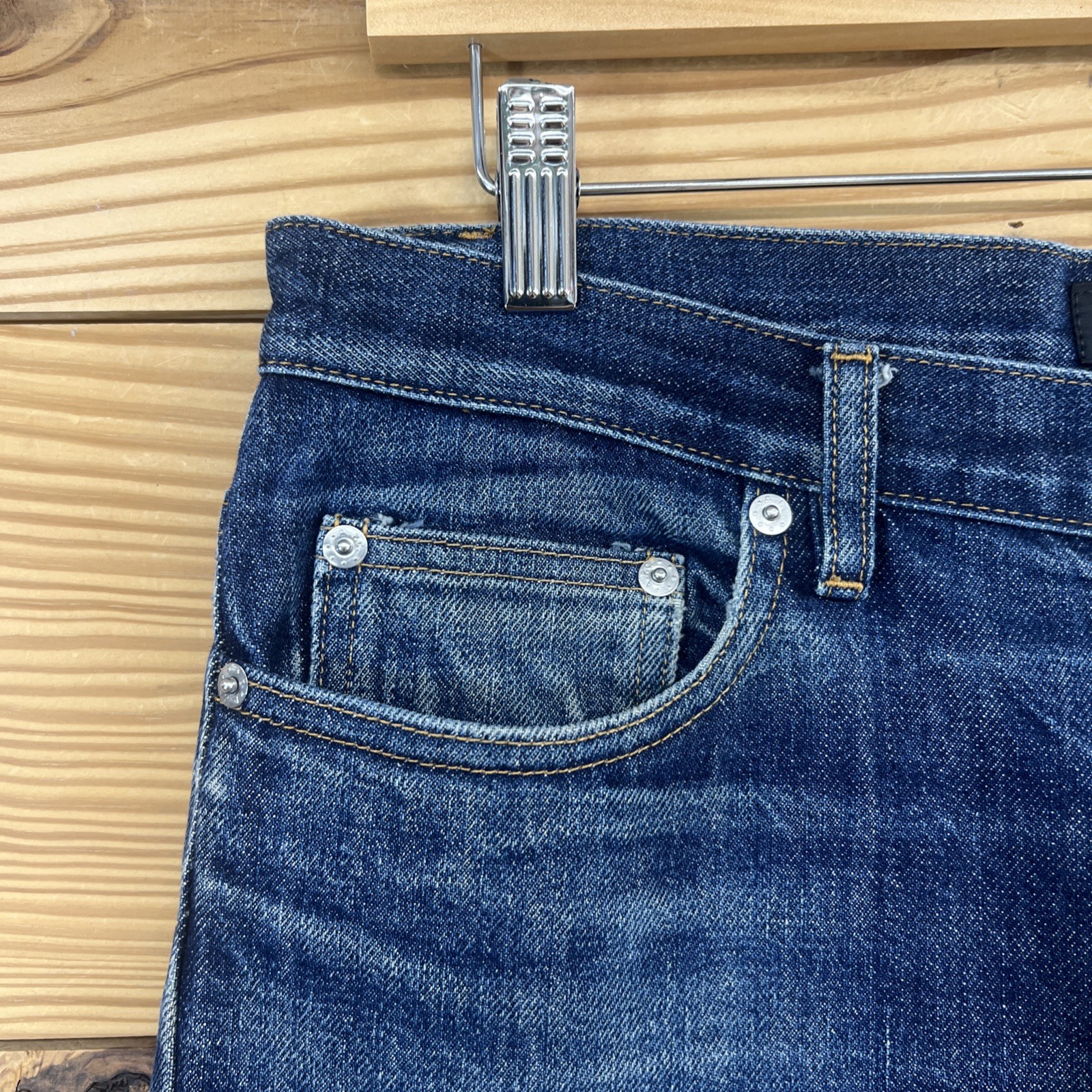 APC Mens Jeans Size 31 33″ Inseam Button Fly Straight Leg 100% Cotton Japan B163