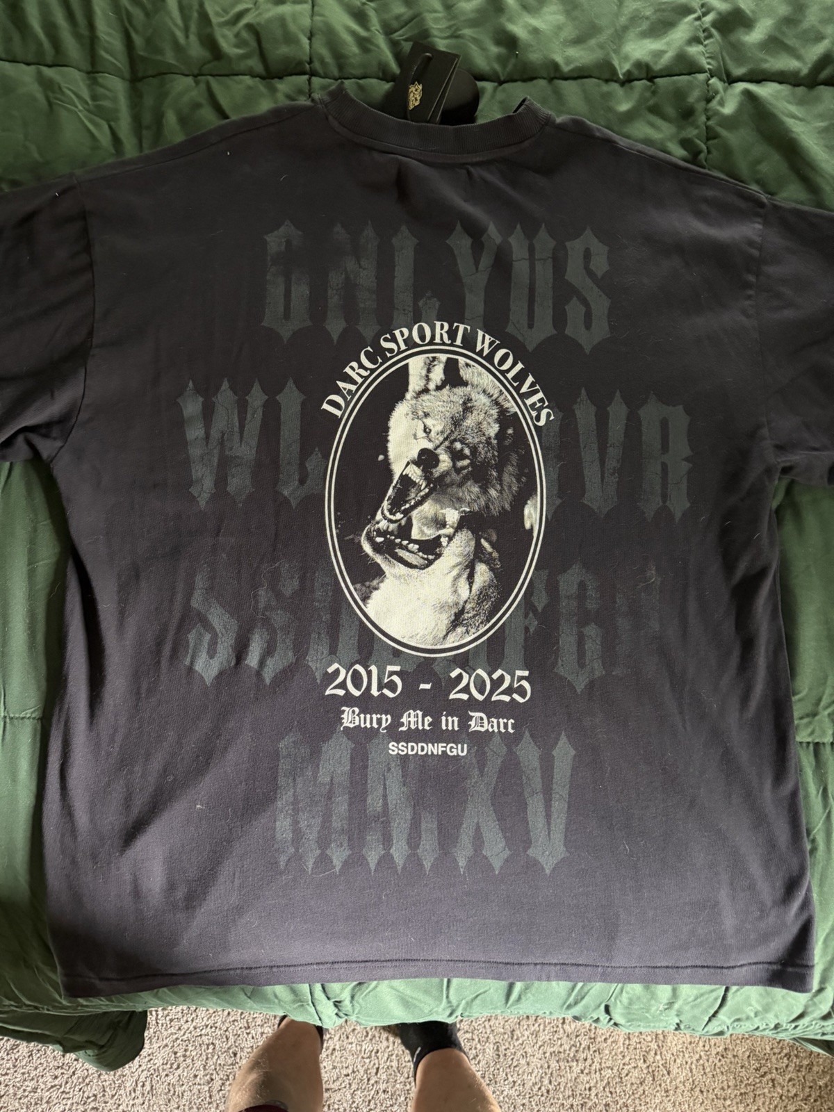 New with Tags Darc Sport Men’s XL T-Shirt Wolves