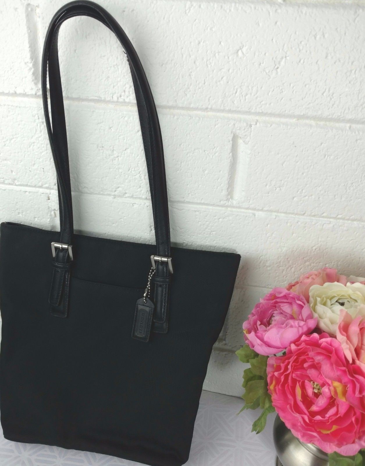 COACH VINTAGE BLACK JACQUARD/TRIM LEATHER No. 9321 SHOULDER BAG PURSE