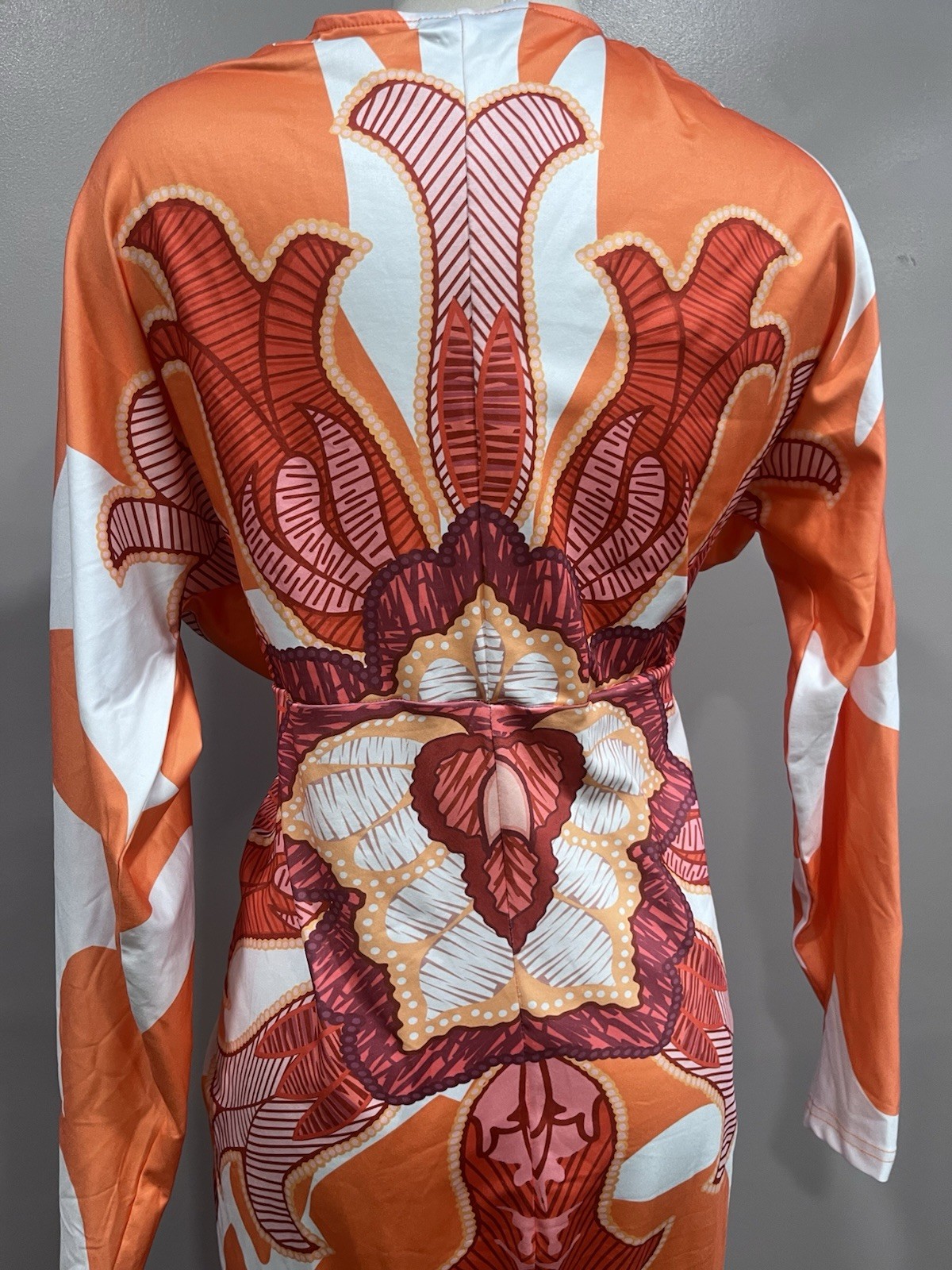 ChicMe Orange Printed V-Neck Women’s Midi Dress size L
