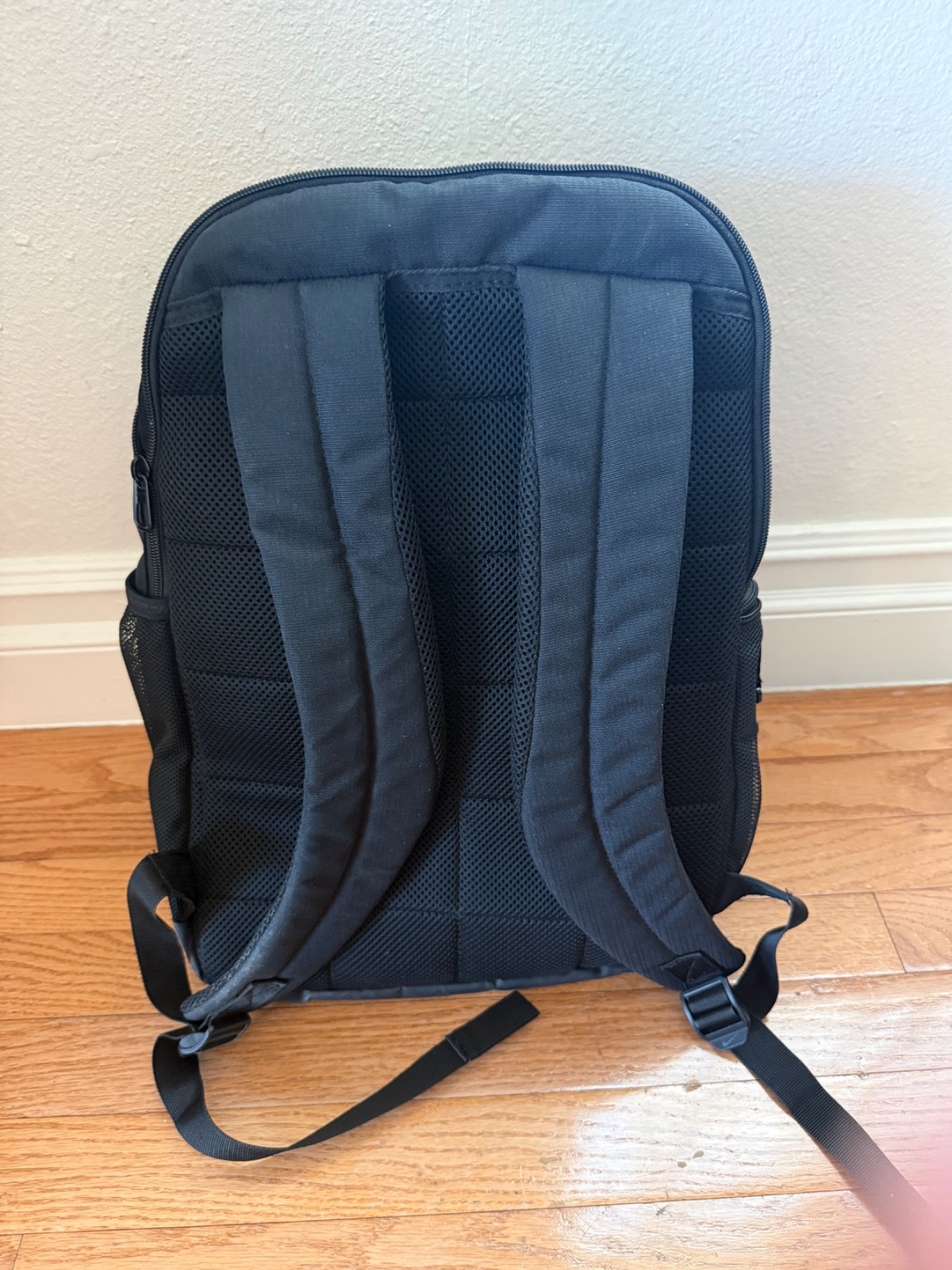 nike multi pocket black backpack DH7709-010