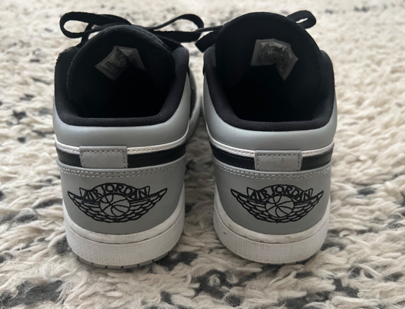 Nike Air Jordan 1 Low Shadow Toe Light Smoke Grey Black Men’s Size 7.5 Sneakers