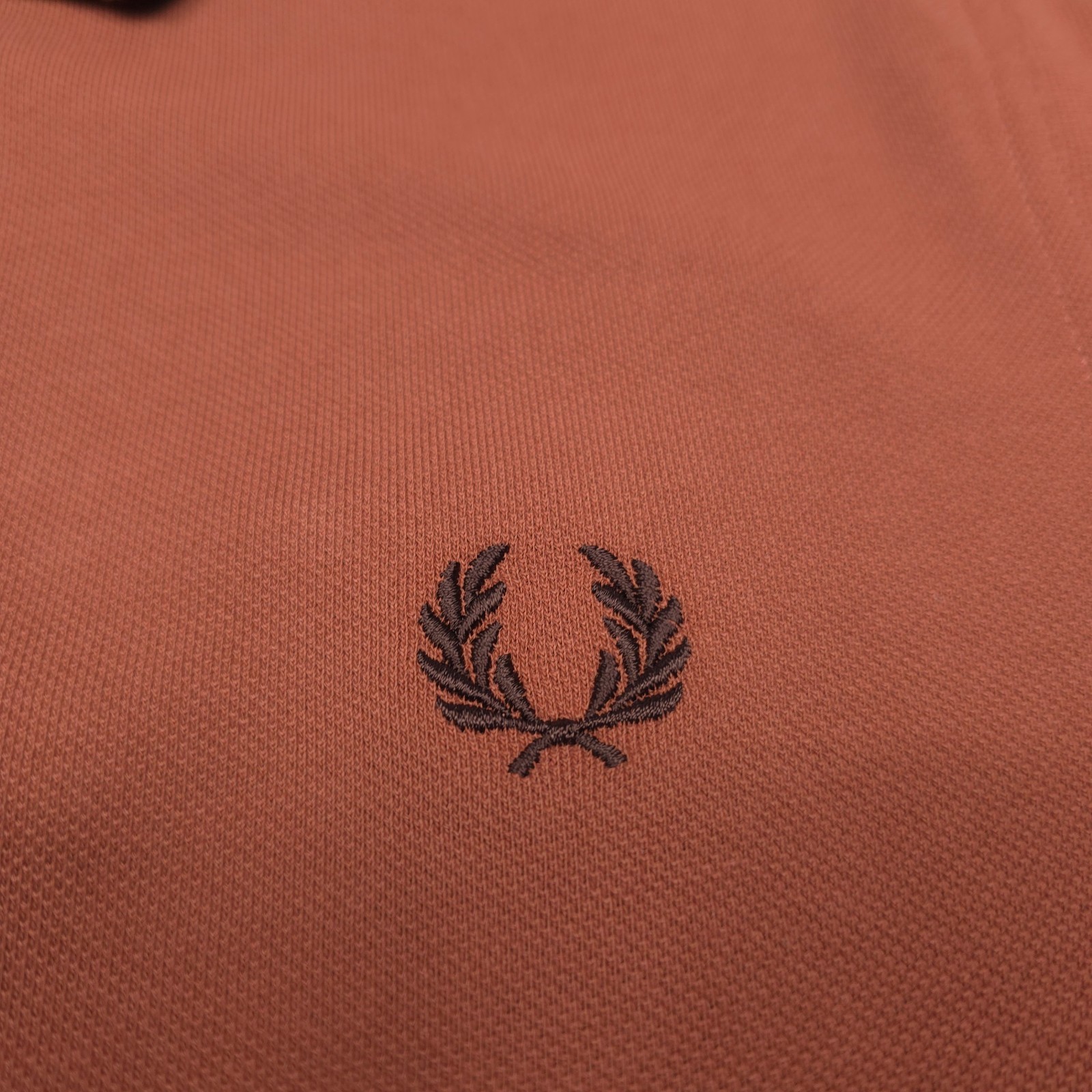 Fred Perry M3600 Twin Tipped Pique Polo Shirt Mens Medium Slim Fit Cinnamon