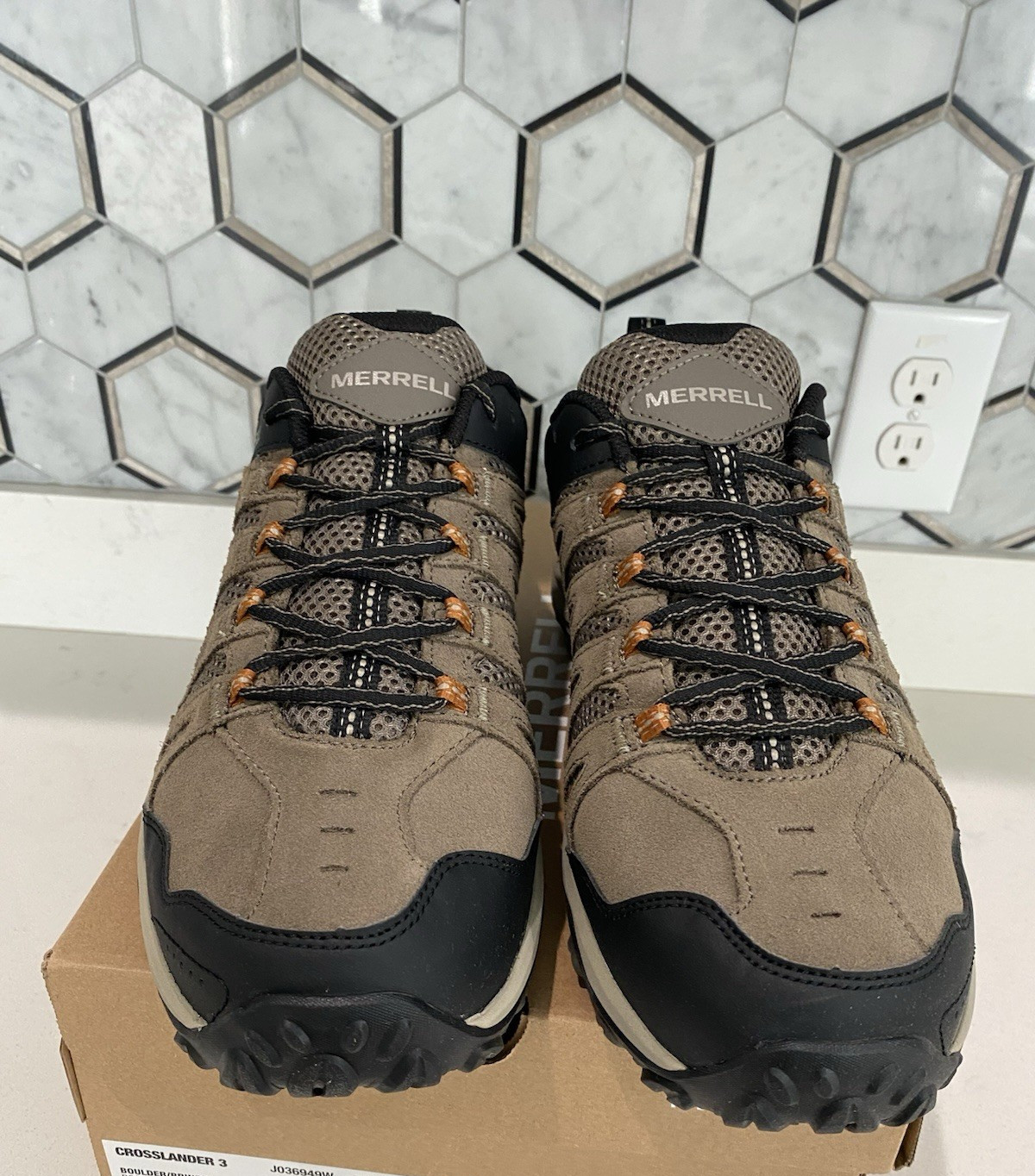 NEW Mens Merrell Crosslander 3 Trail Hiking Shoes, size 10.5 WIDE