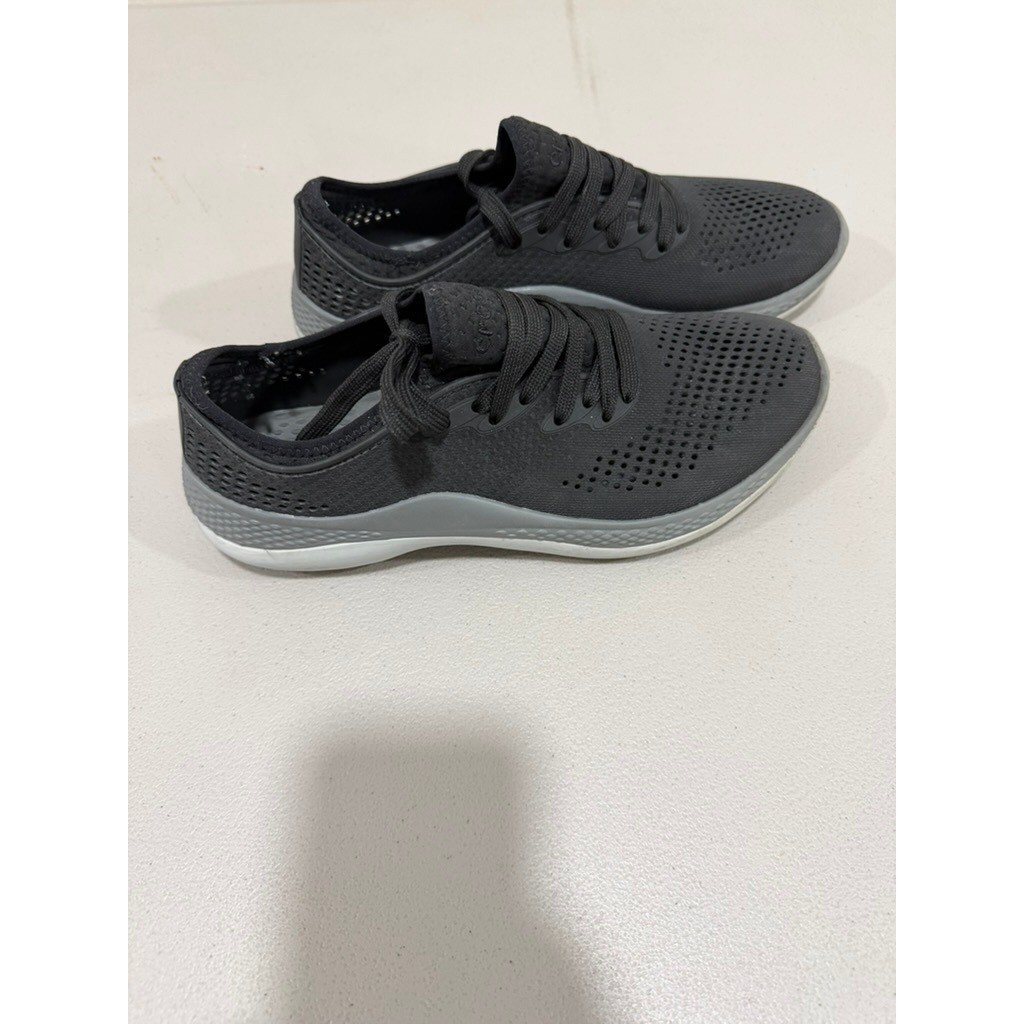 Crocs LiteRide 360 Pacer Womens W9 Black Comfort Walking Sneakers Lace Up Casual