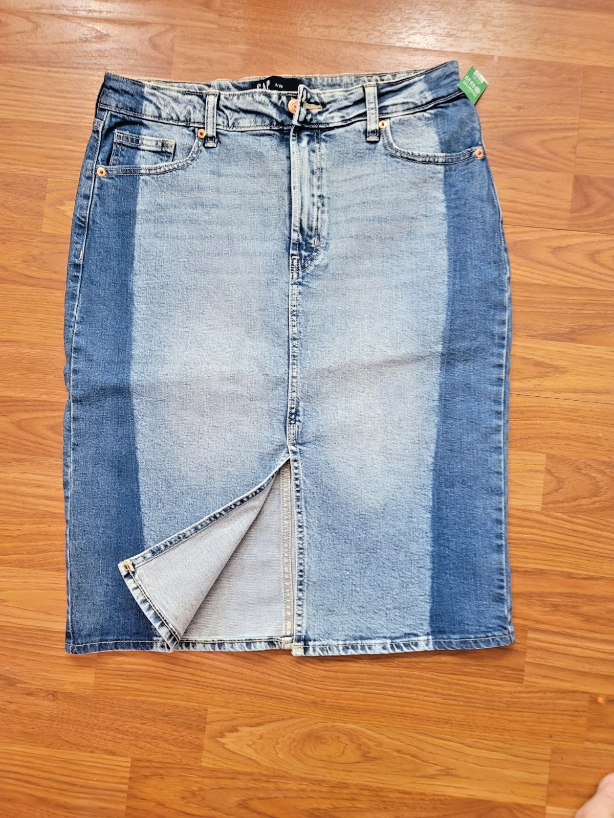 NWT GAP Denim Colorblock Two-Tone Midi Skirt Size 8/29 NEW
