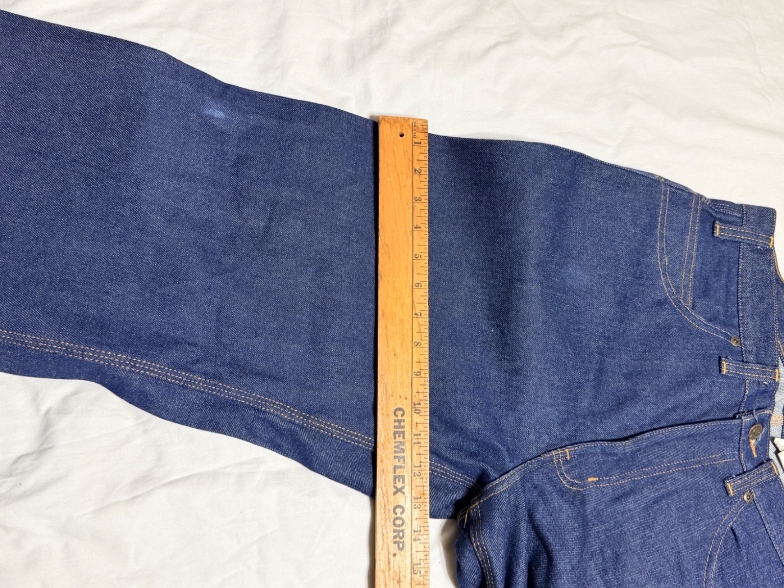 Ben Davis Carpenter Jeans 32X31 STYLE 776 DARK BLUE DISTRESSED FLAW