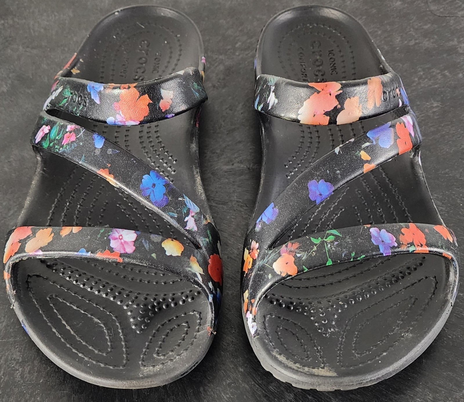 Crocs Kadee II Graphic Women’s Sandal Floral Size 8 Iconic Comfort