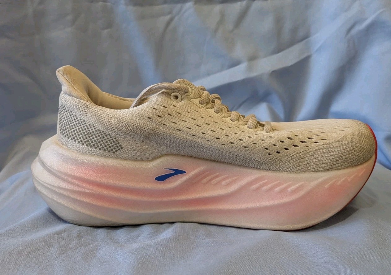 Brooks Glycerin Max Black Diva Pink Running Shoes – Womens 7.5 Barely Worn