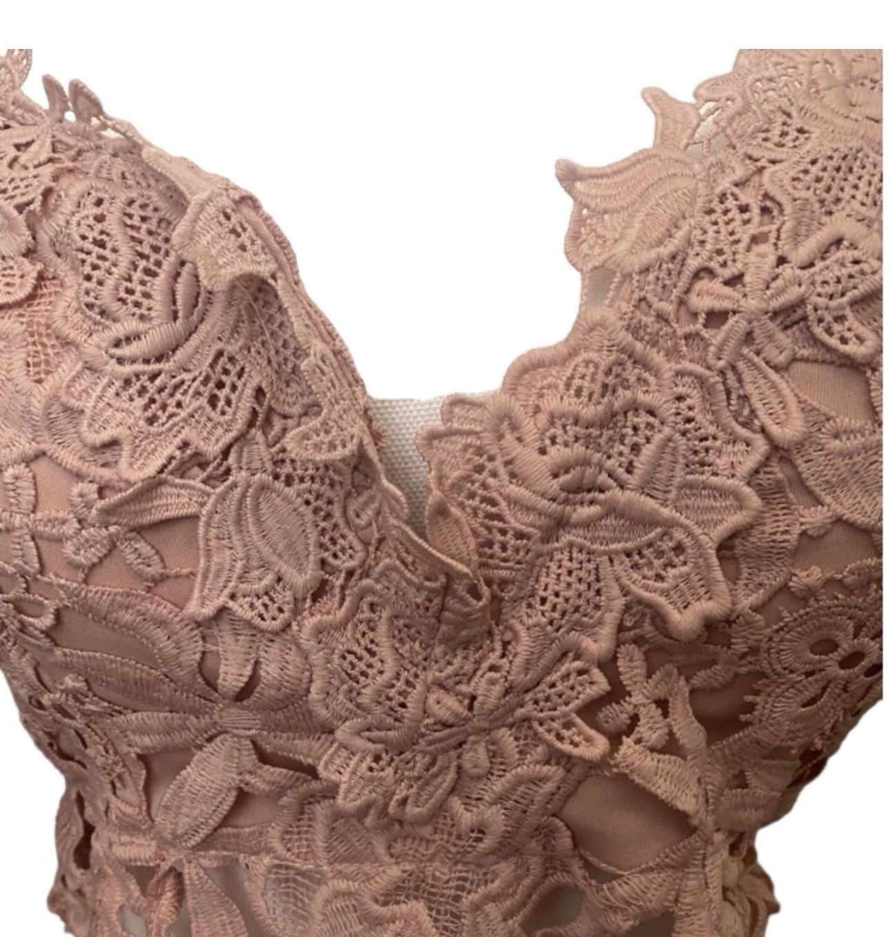 Fashion Nova | NEW “Sunshine Love Top” size XL Dusty Pink crochet crop top