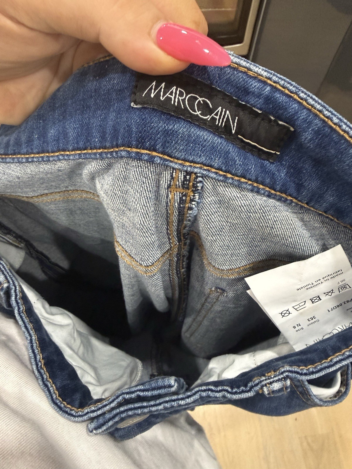 Marc Cain Blue Denim Straight Jeans N 6 Regular Rise 5-Pocket Button Logo