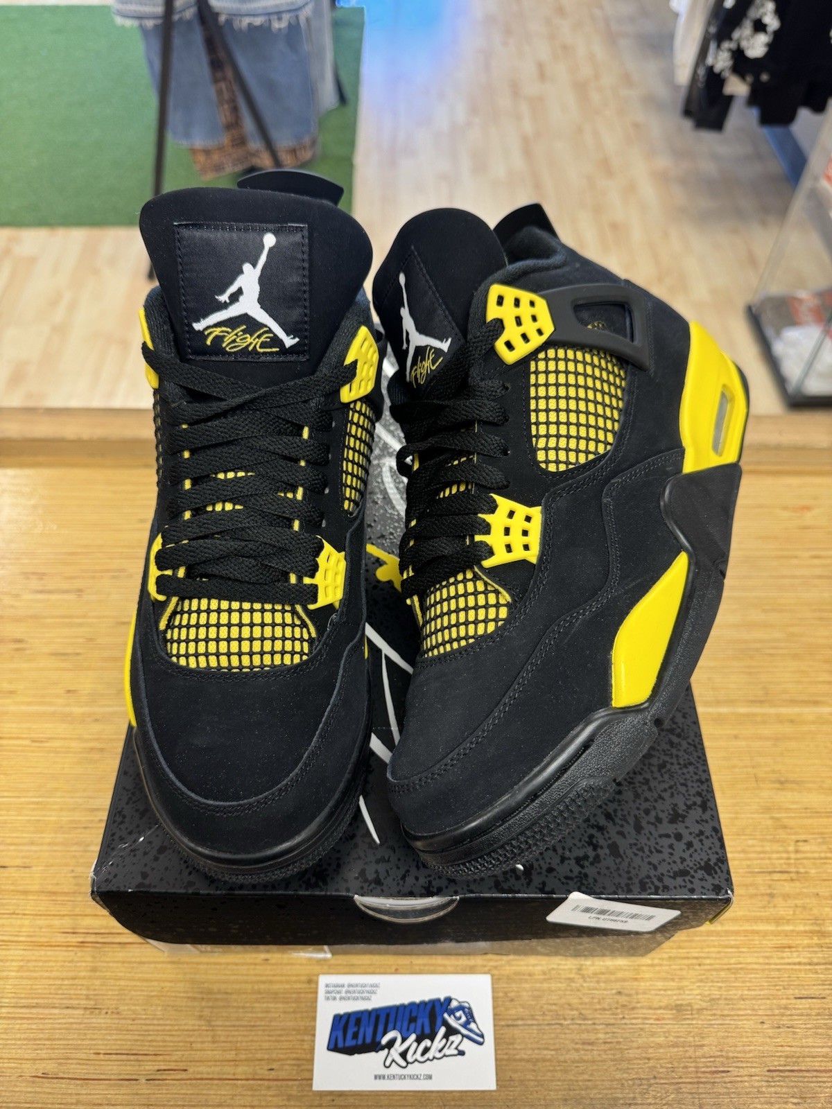 Sz 10 – Air Jordan 4 “Thunder” (Used 1x) DH6927-017 (SHIPS ASAP)
