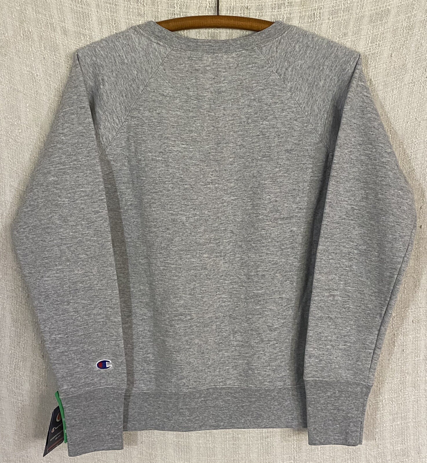 NWT Champion Powerblend Women’s Small Gray FLC Spellout L/S Pullover Sweatshirt