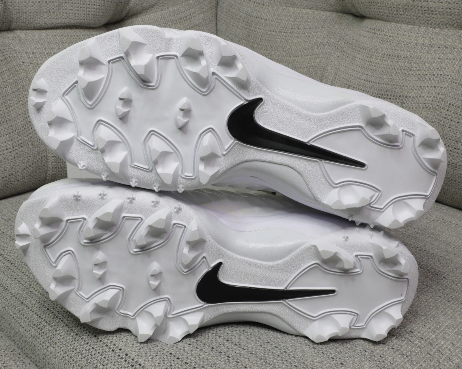 Nike Force Savage Pro 2 Shark White Football Cleats Mens Size 12-13 (BV5448-101)