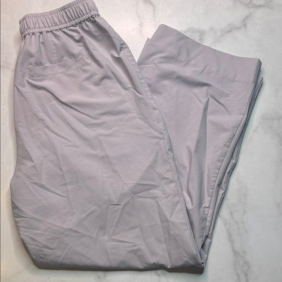 Varley – Tacoma Straight Pleat Pant Size M