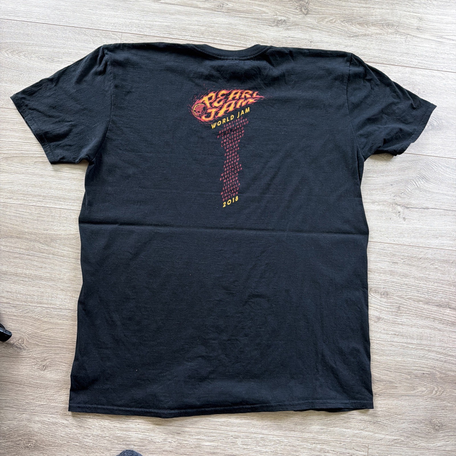 Pearl Jam World Jam 2018 Tour Band T Shirt Back Print Graphic XL Black