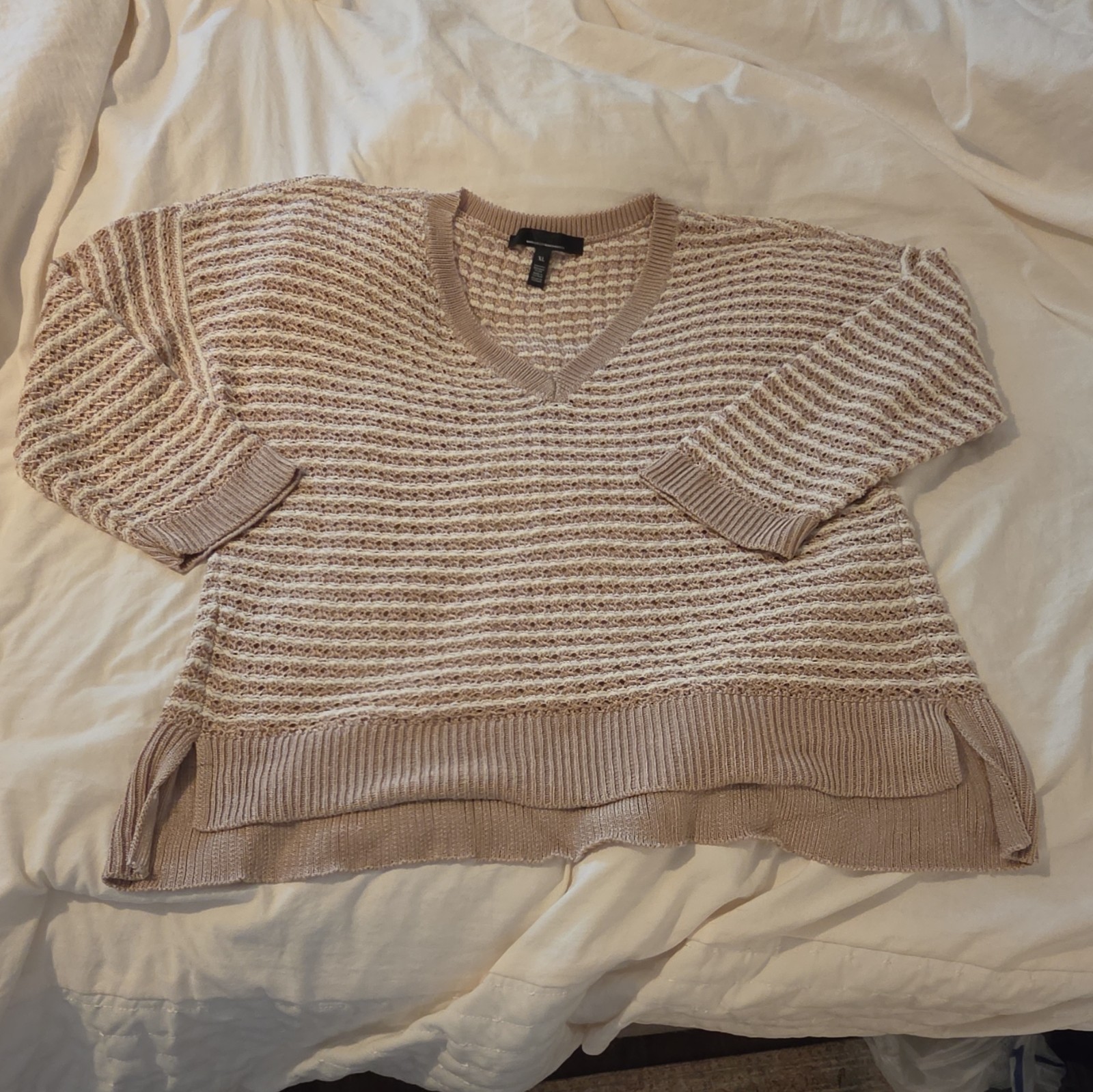 White House Black Market Size L 3/4 Sleeve Pullover Knit Sweater