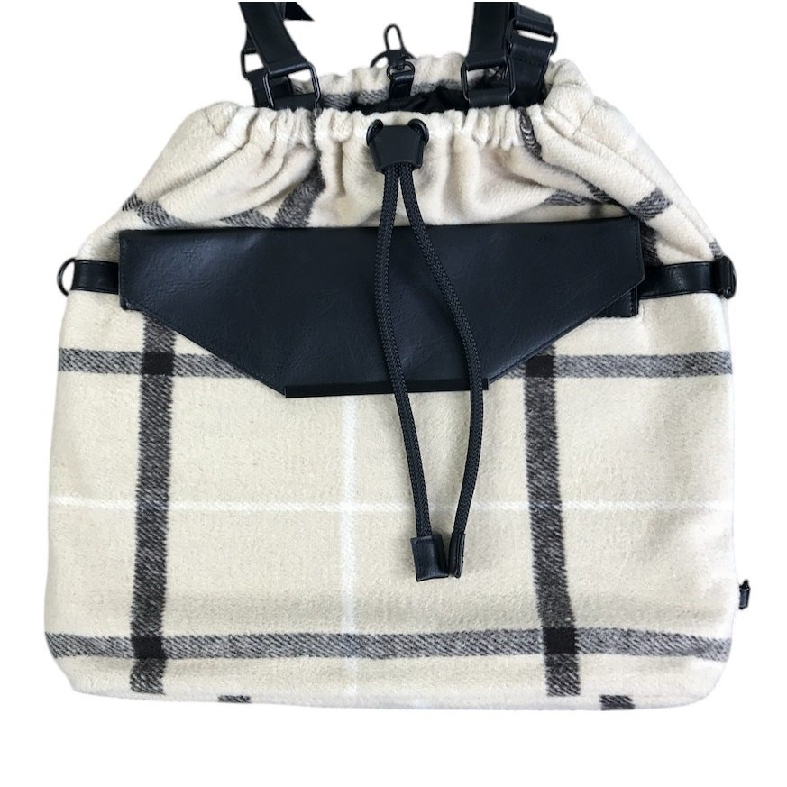 BEIS The Messenger Tote Bag/ Backpack Plaid Convertible Lifestyle Travel Rare