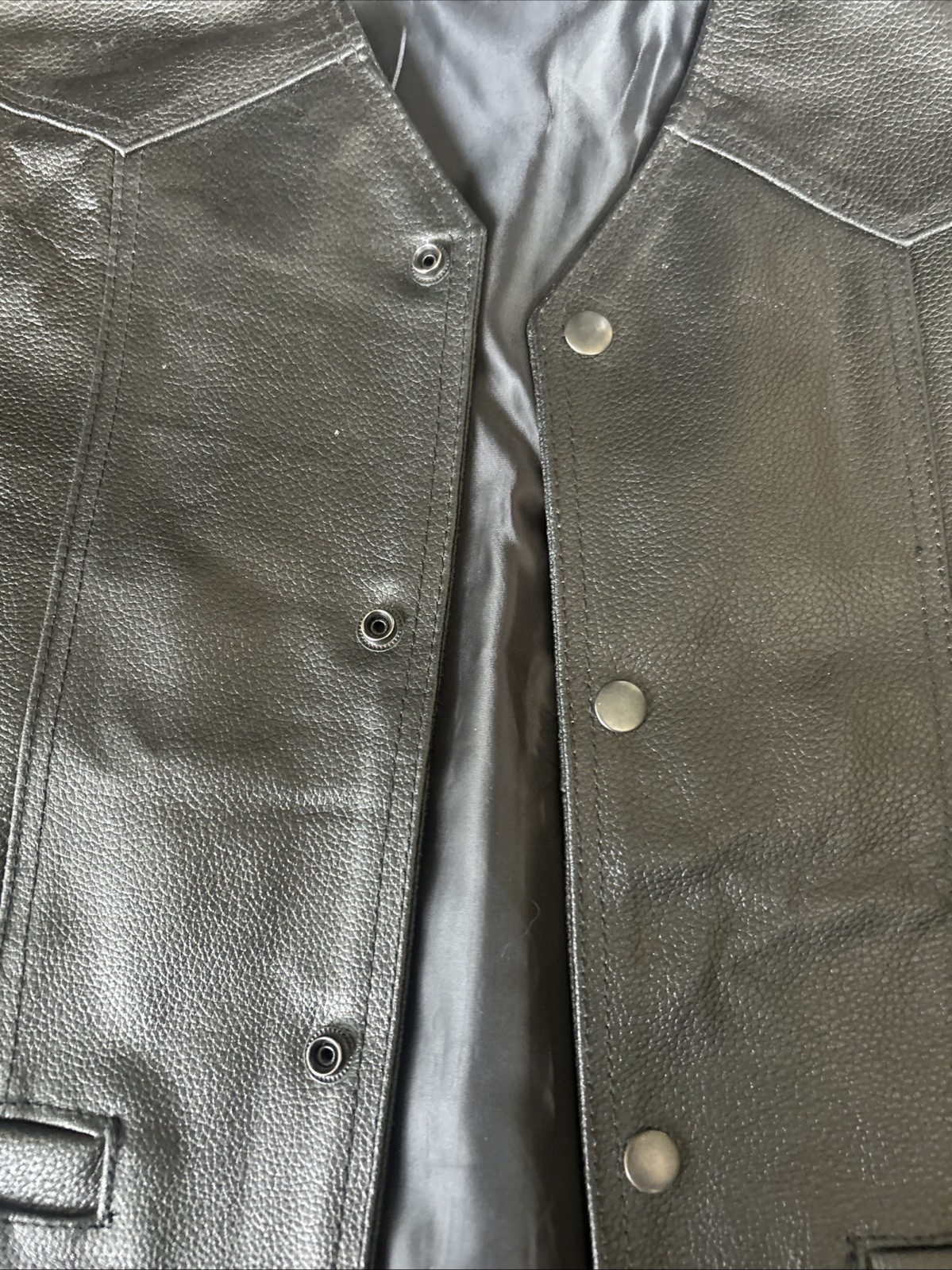 Leather Snap Button vest Mens Size Large XL Made in USA Motorcycle Moto NEW TAGS