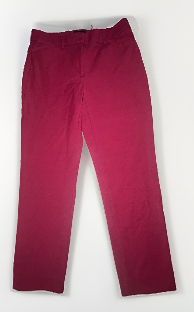 White House Black Market The Slim Ankle Pant – Windsor Wine – Size 4