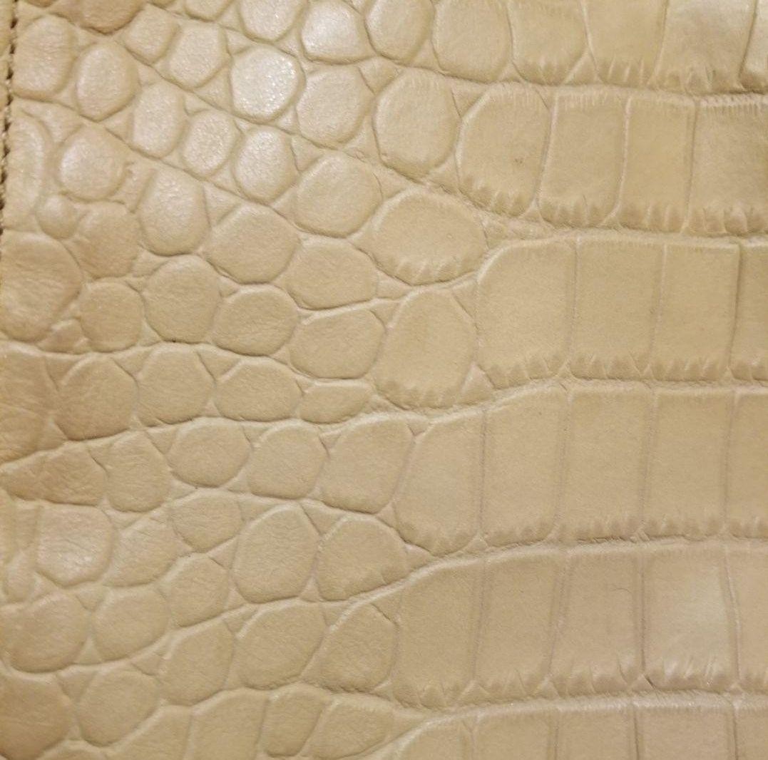 MICHAEL KORS Crocodile Embossed Handbag Large Capacity Beige