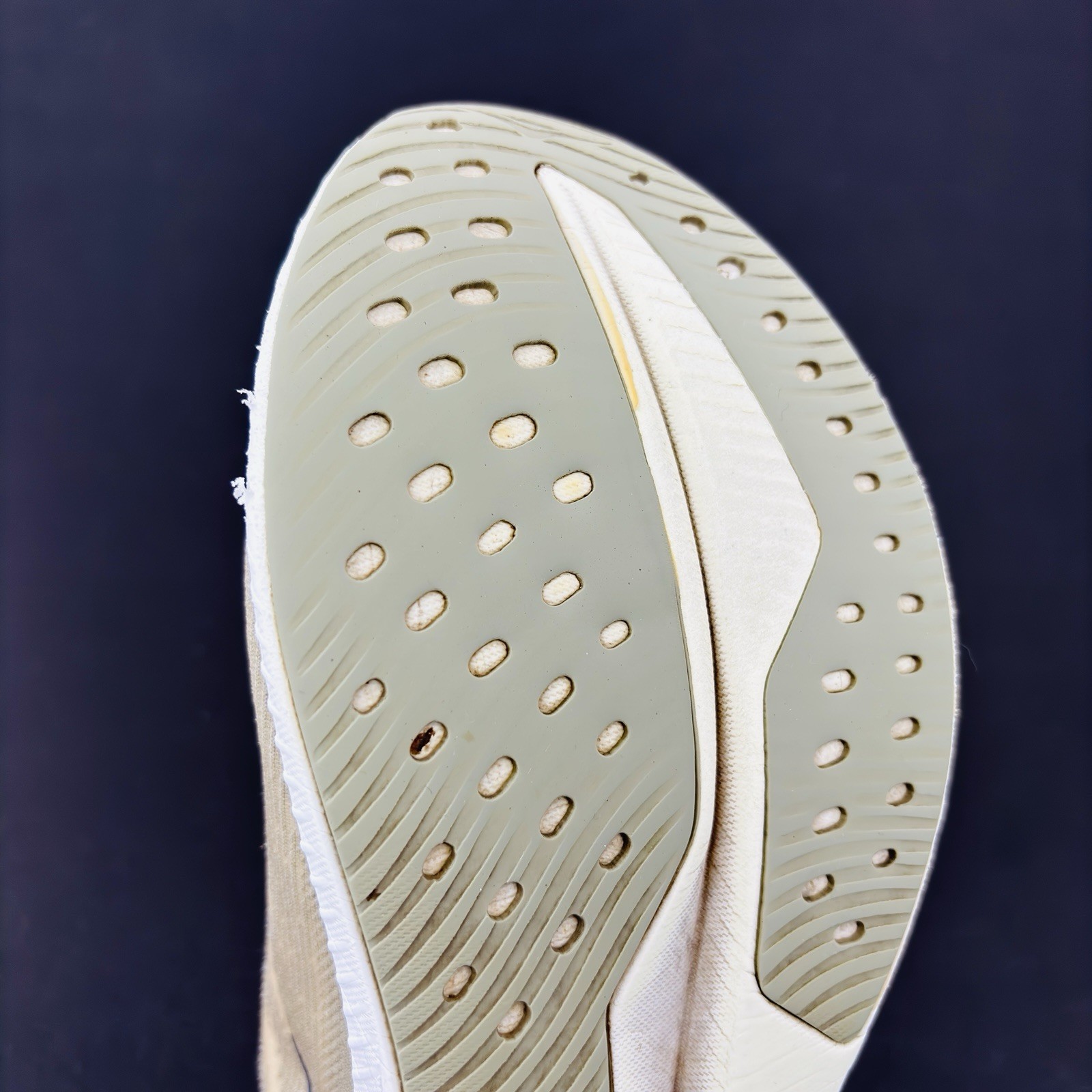 Mens 10 D Hoka One One Mach 6 Running Shoes Oat Milk Barley Athletic Sneakers
