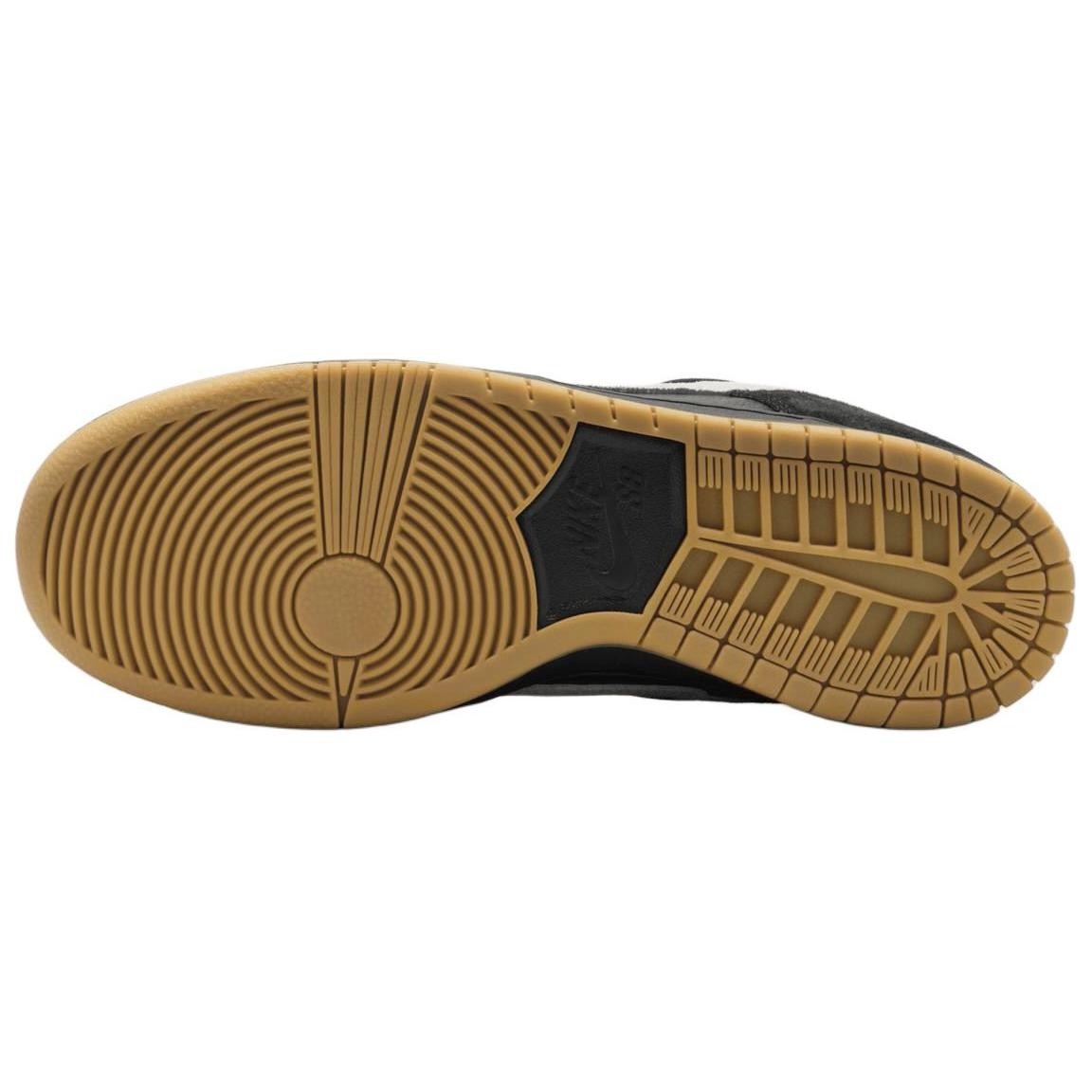 Nike Dunk Low Pro SB ‘Black White Gum’ HF3704-003