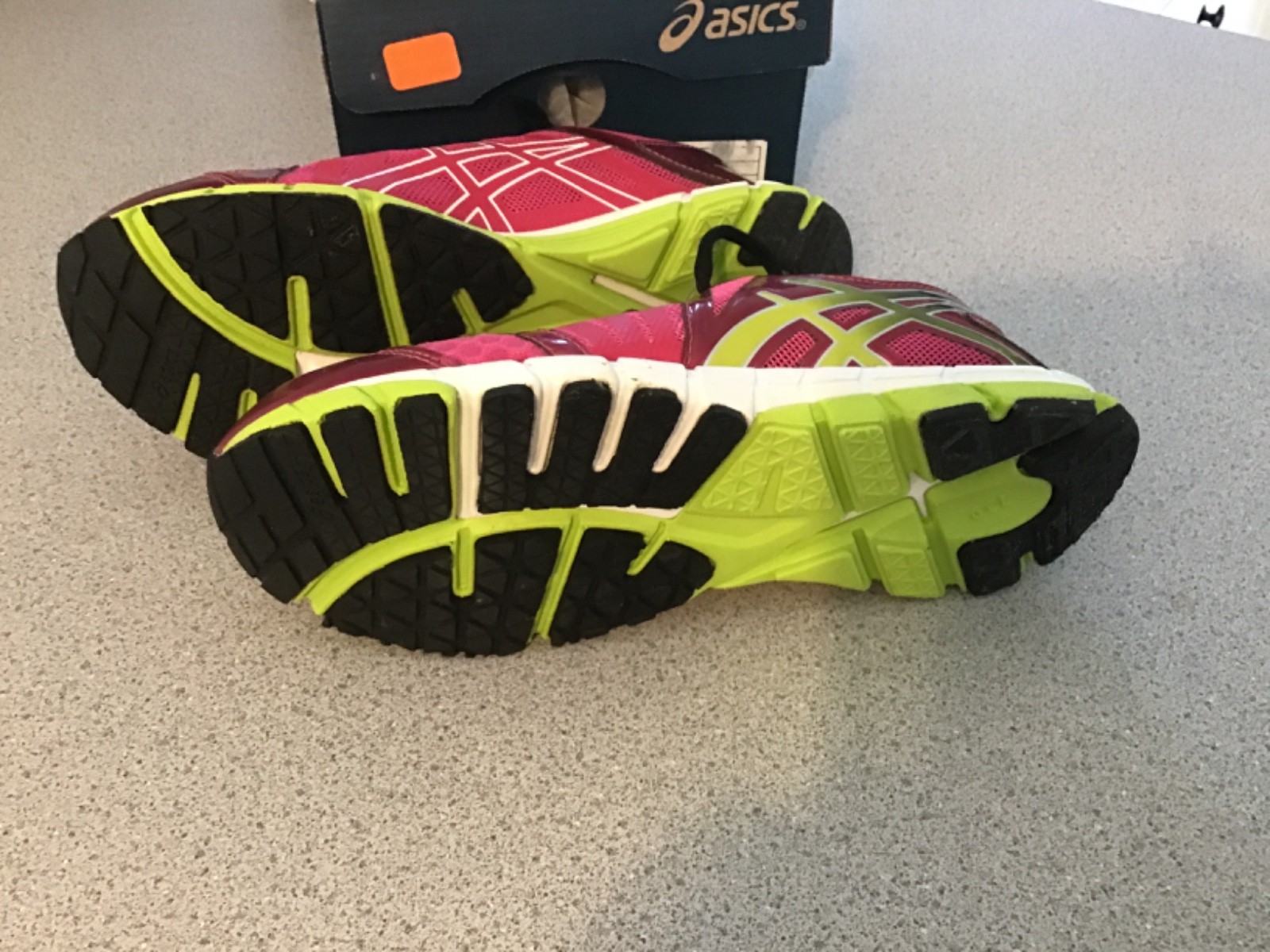 Asics Gel-Lyte33 2 Women’s Running Shoes Size 6 T367N Raspberry/Lime/white