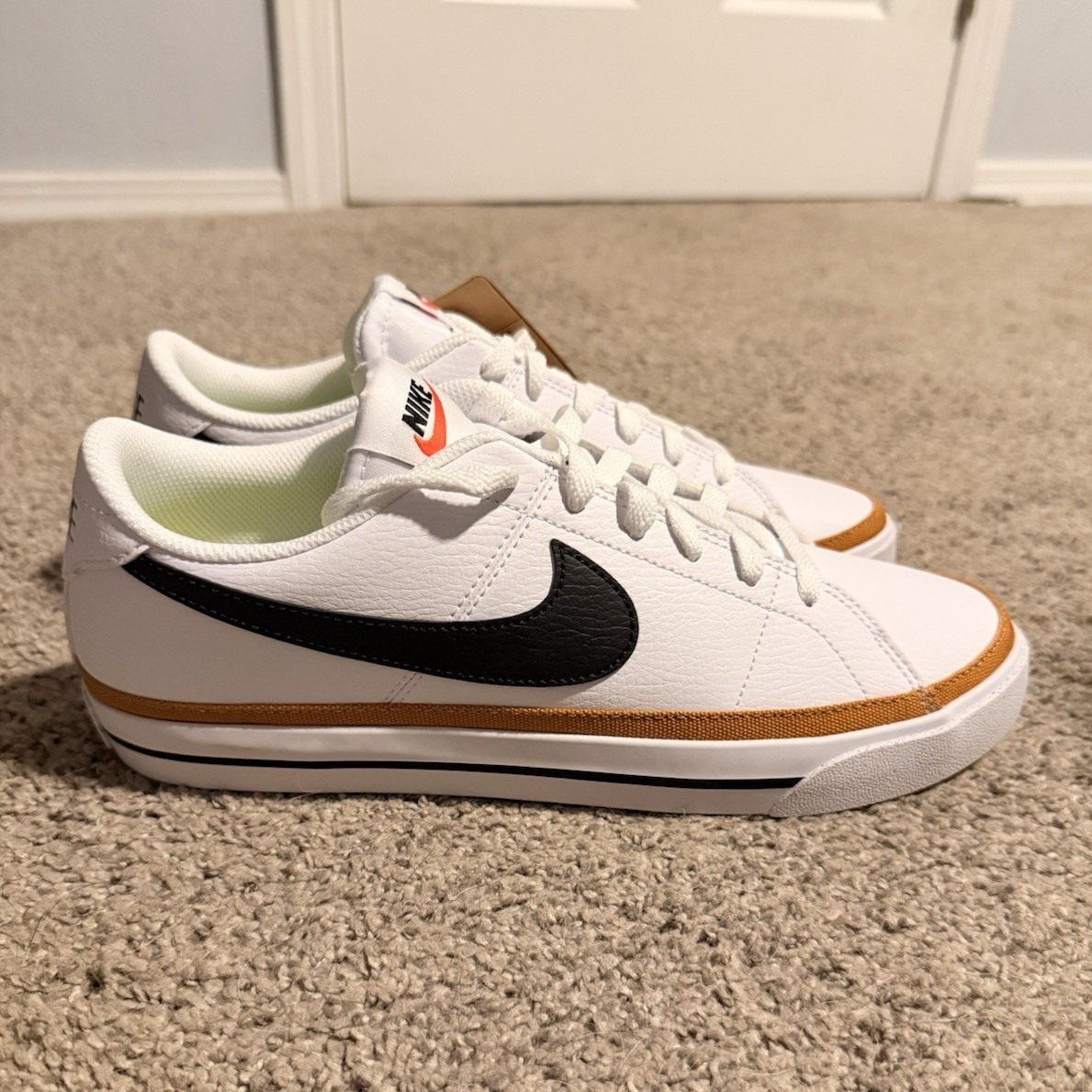 Nike Court Legacy Next Nature Low Top Lace-Up Sneakers White Black Brown DH3161