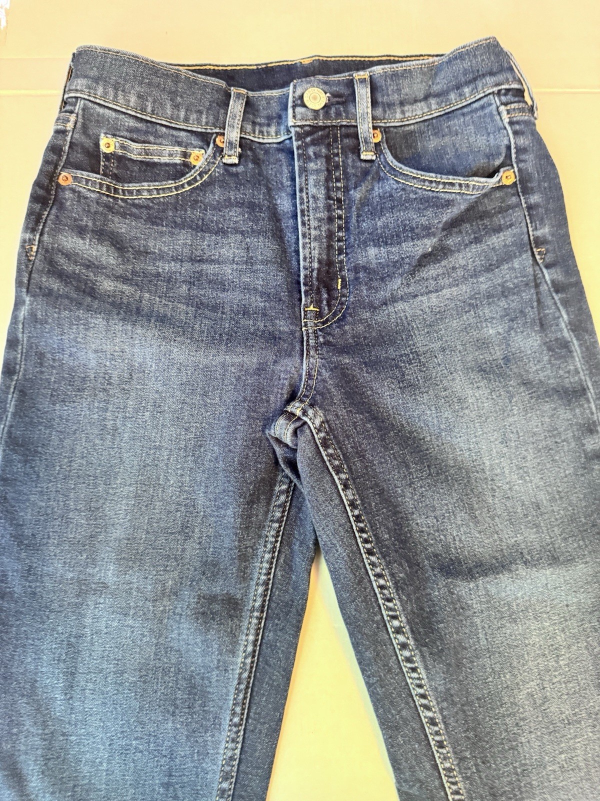 GAP Vintage Slim High Rise Jeans 26- 2P