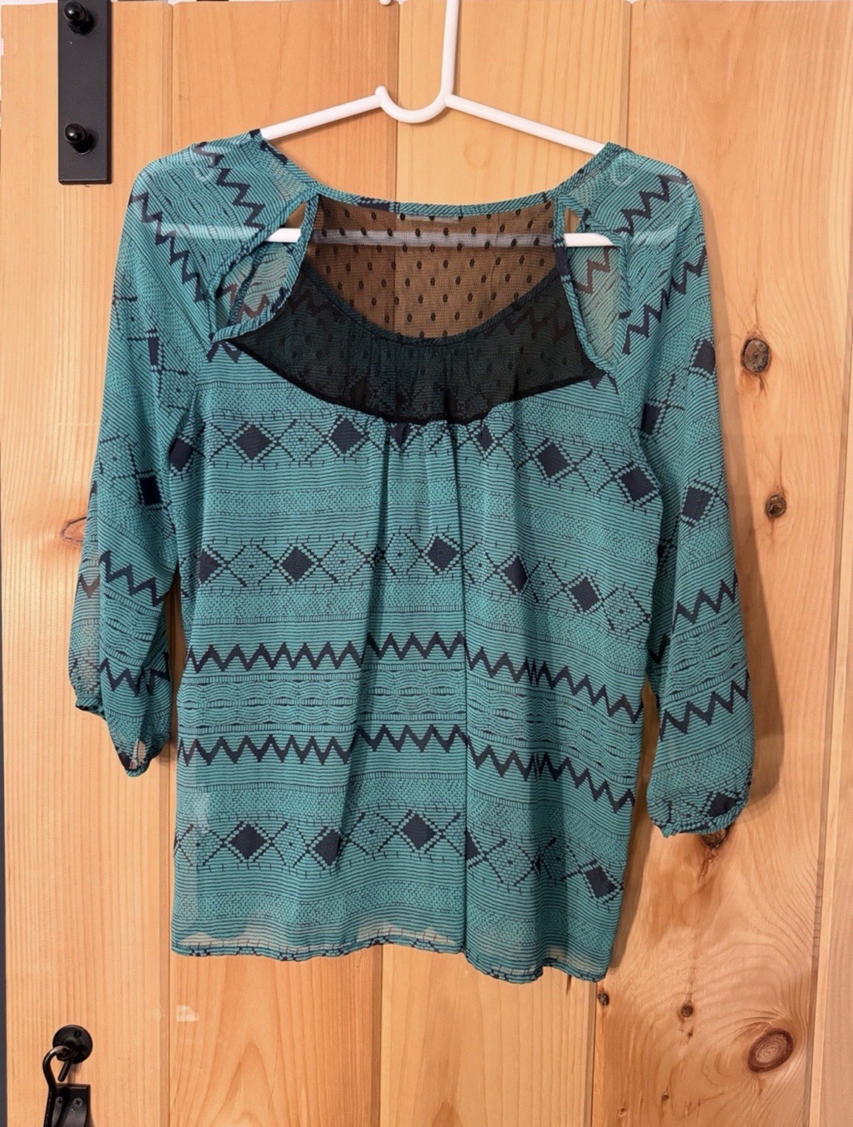 Soprano Women’s M Green/Black Geometric Scoop Neck 3/4 Sheer Mesh Yoke Blouse