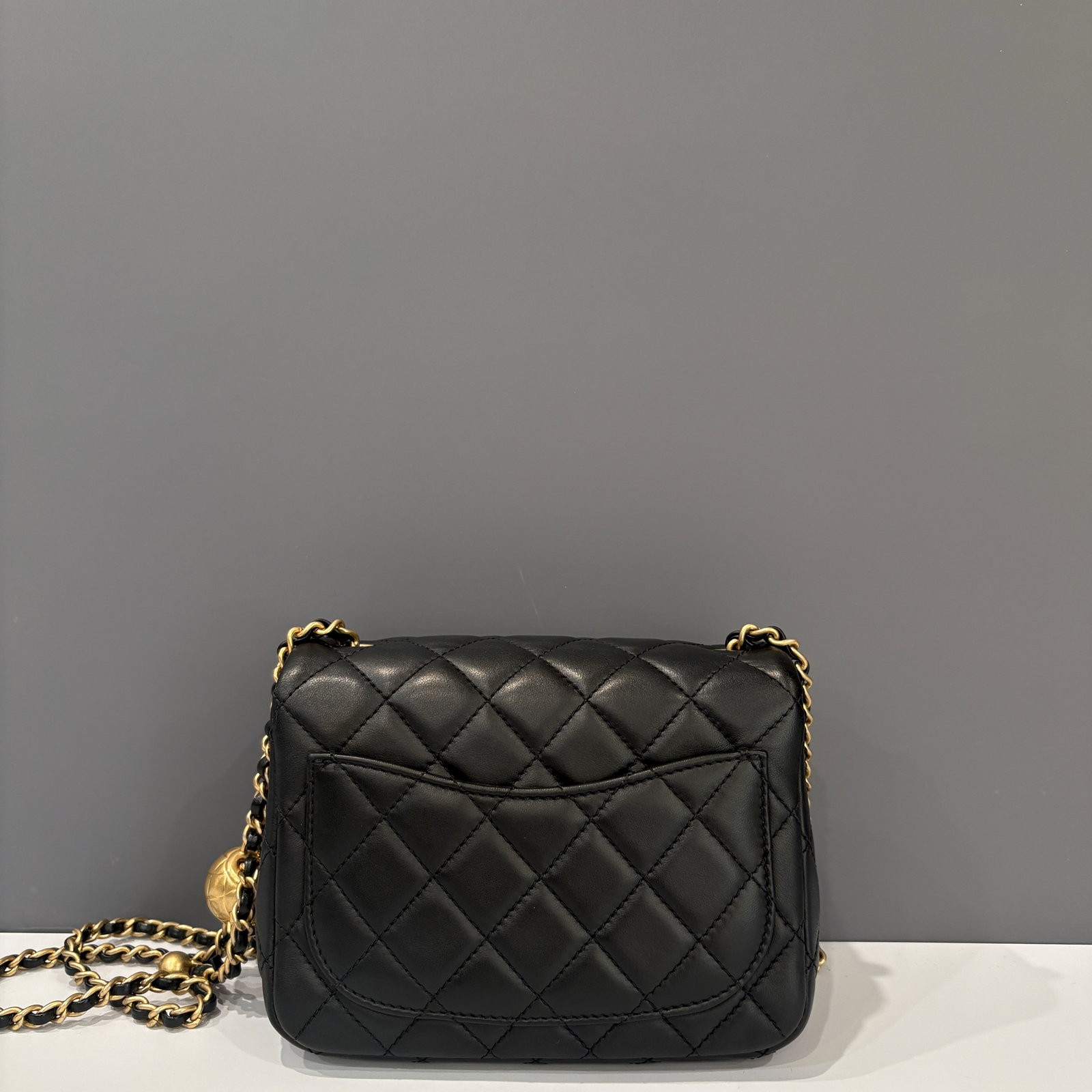 Chanel Mini Pearl Crush Flap Black Lambskin (ag1213n0)