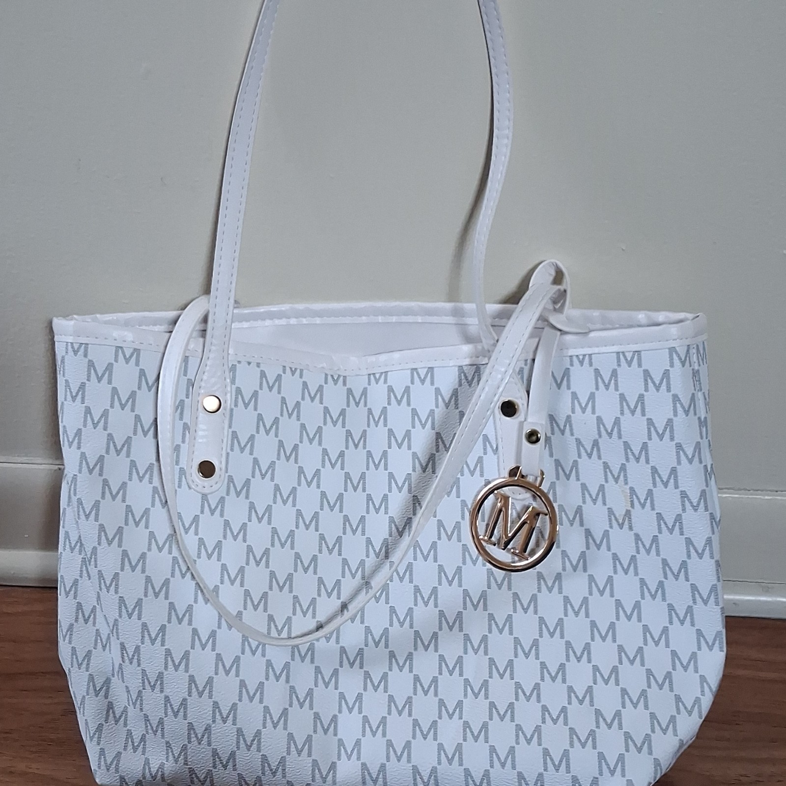 White/Gray Monogram Medium Tote Shoulder Bag Zip Top Gold Tone M Charm