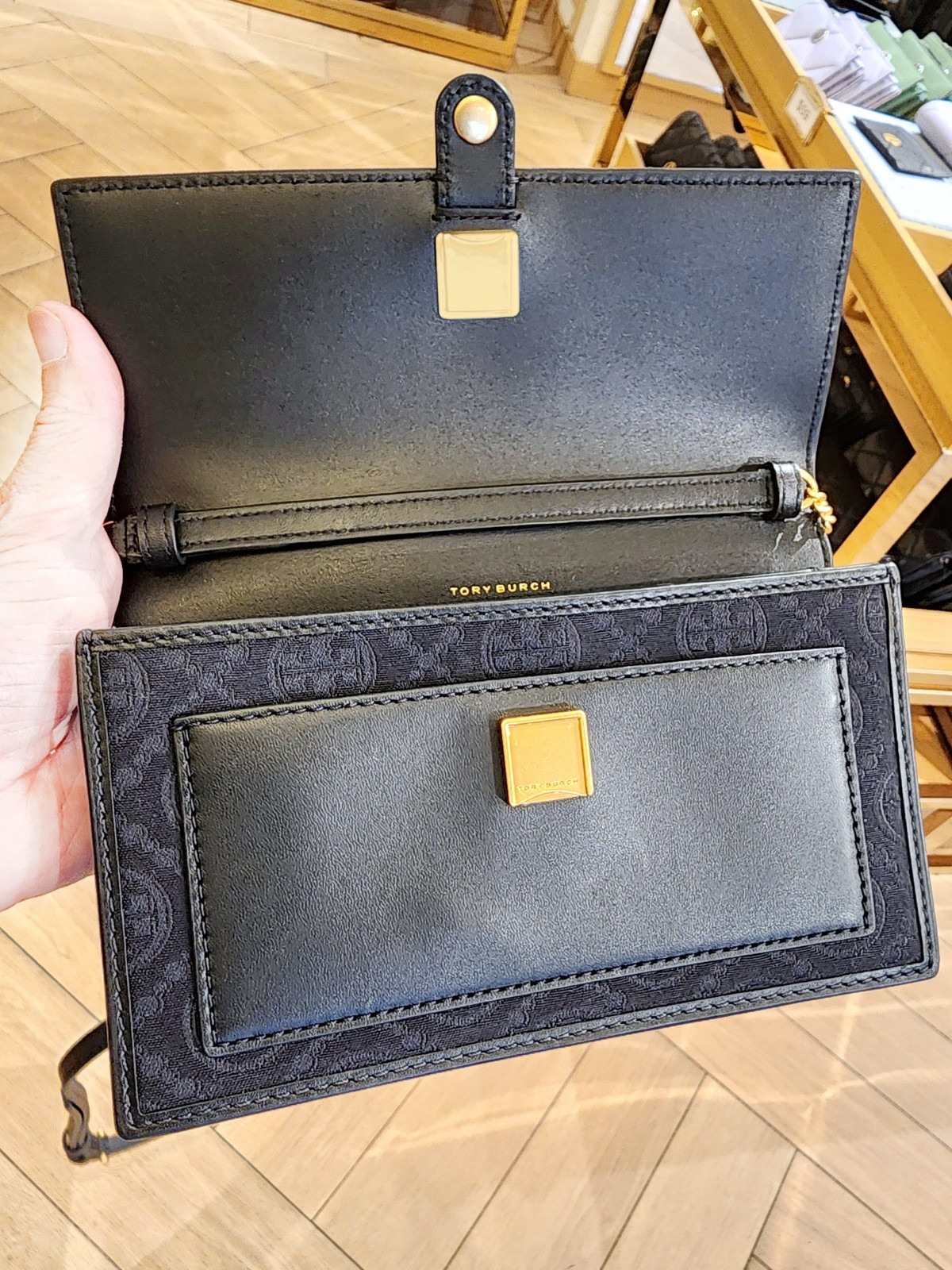 New Tory Burch T Monogram Black Jacquard Wallet Crossbody Clutch Purse 152140