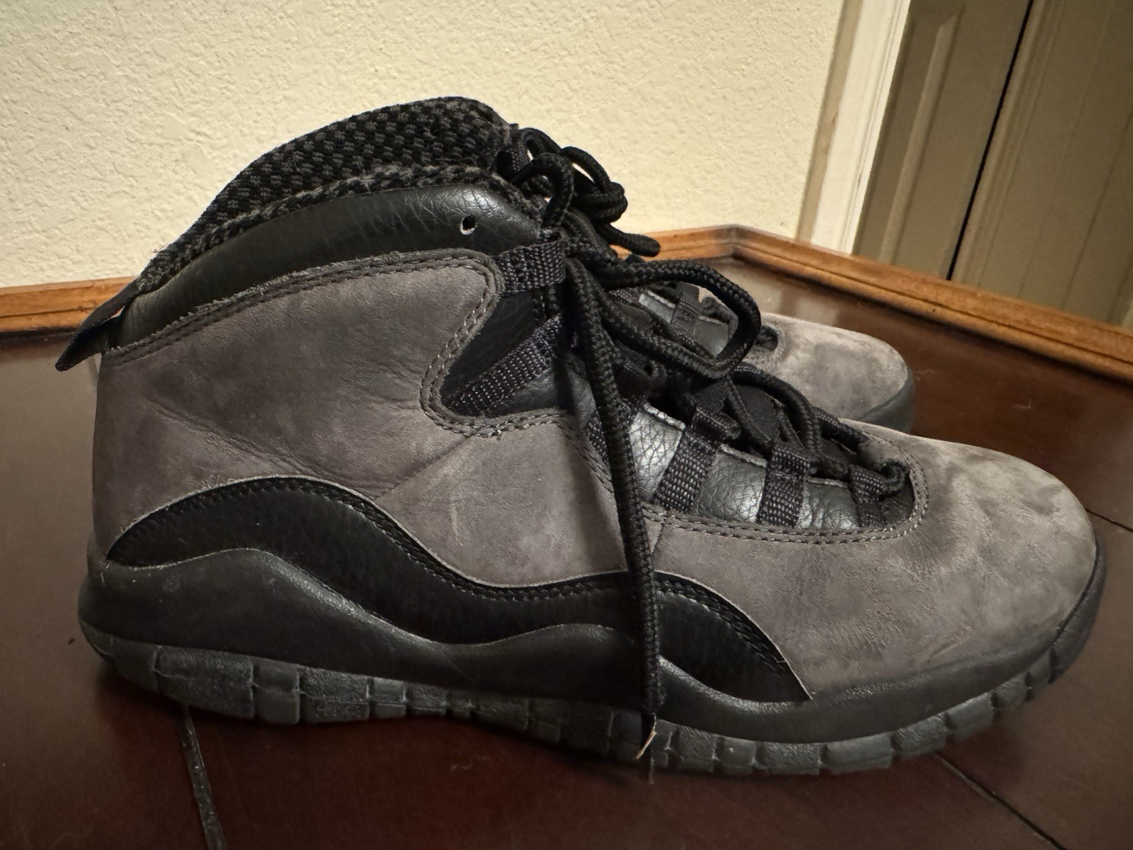 Nike Air Jordan Retro 10 “Dark Shadow” Black Gray Sz 7Y Boys 310806-002 Sneakers