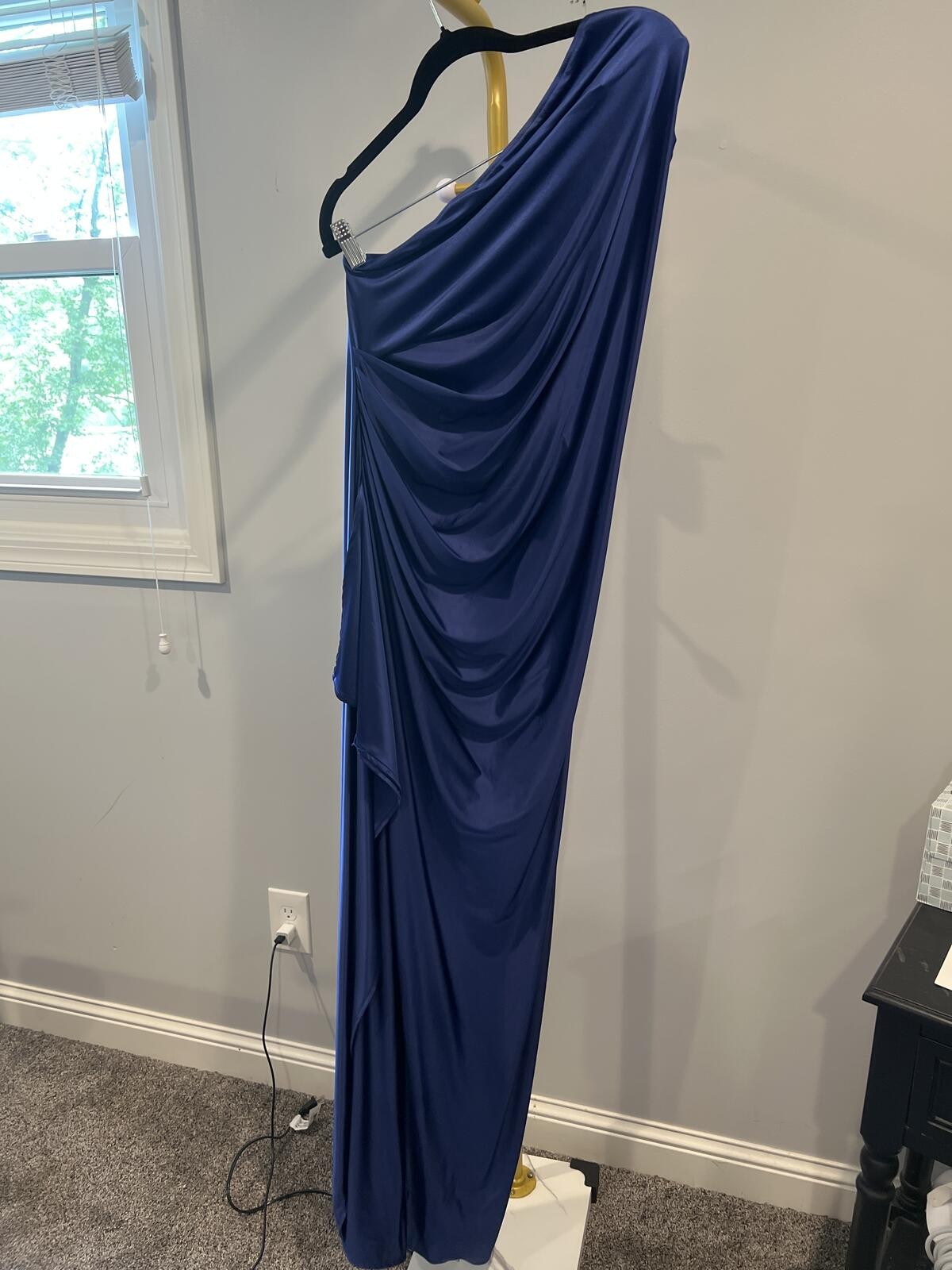 Viral OYS One Shoulder Formal Dress