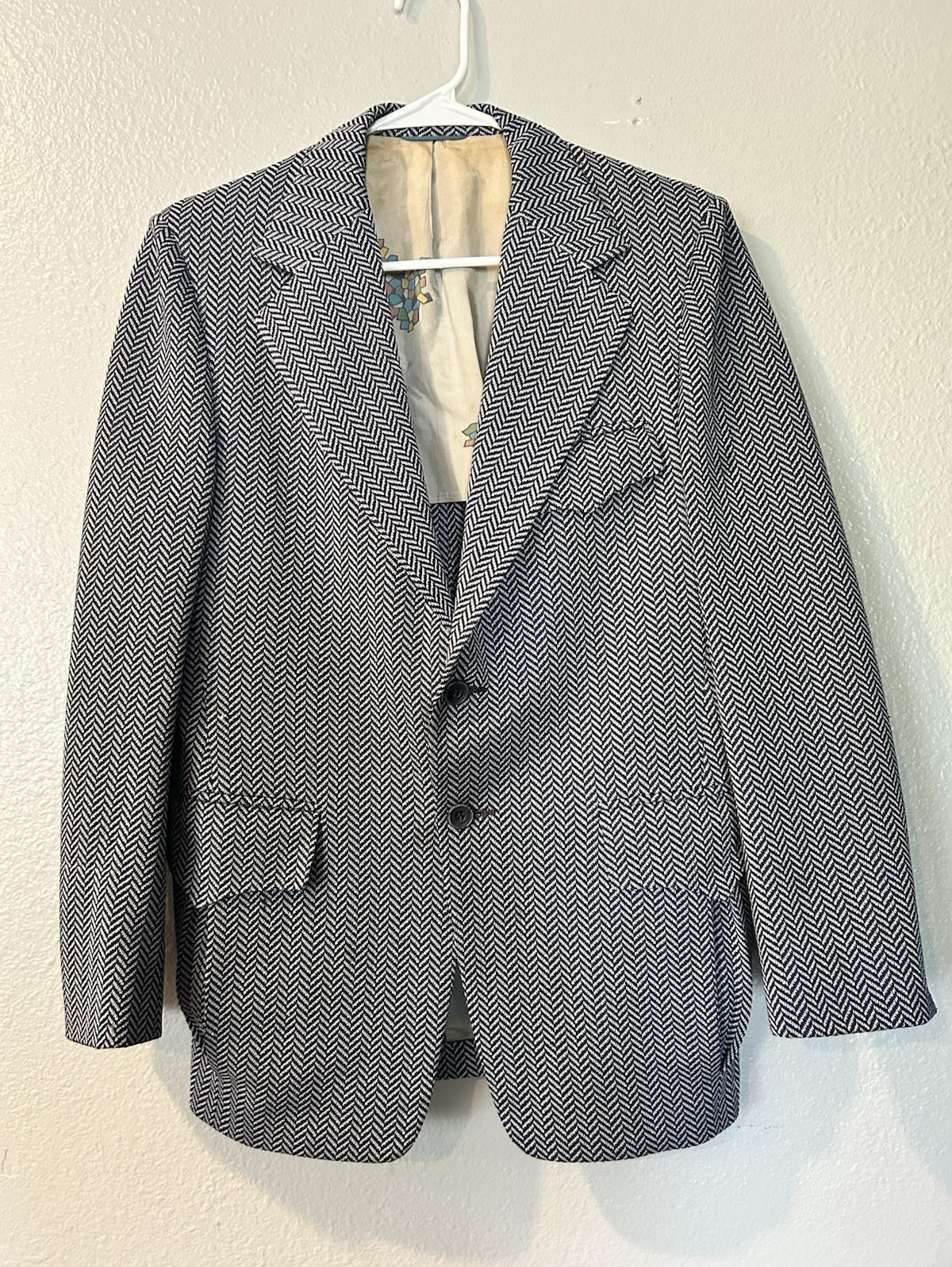 Mr. Ray’s Men’s Blue/White Herringbone Sport Coat Blazer 38R 2-Button