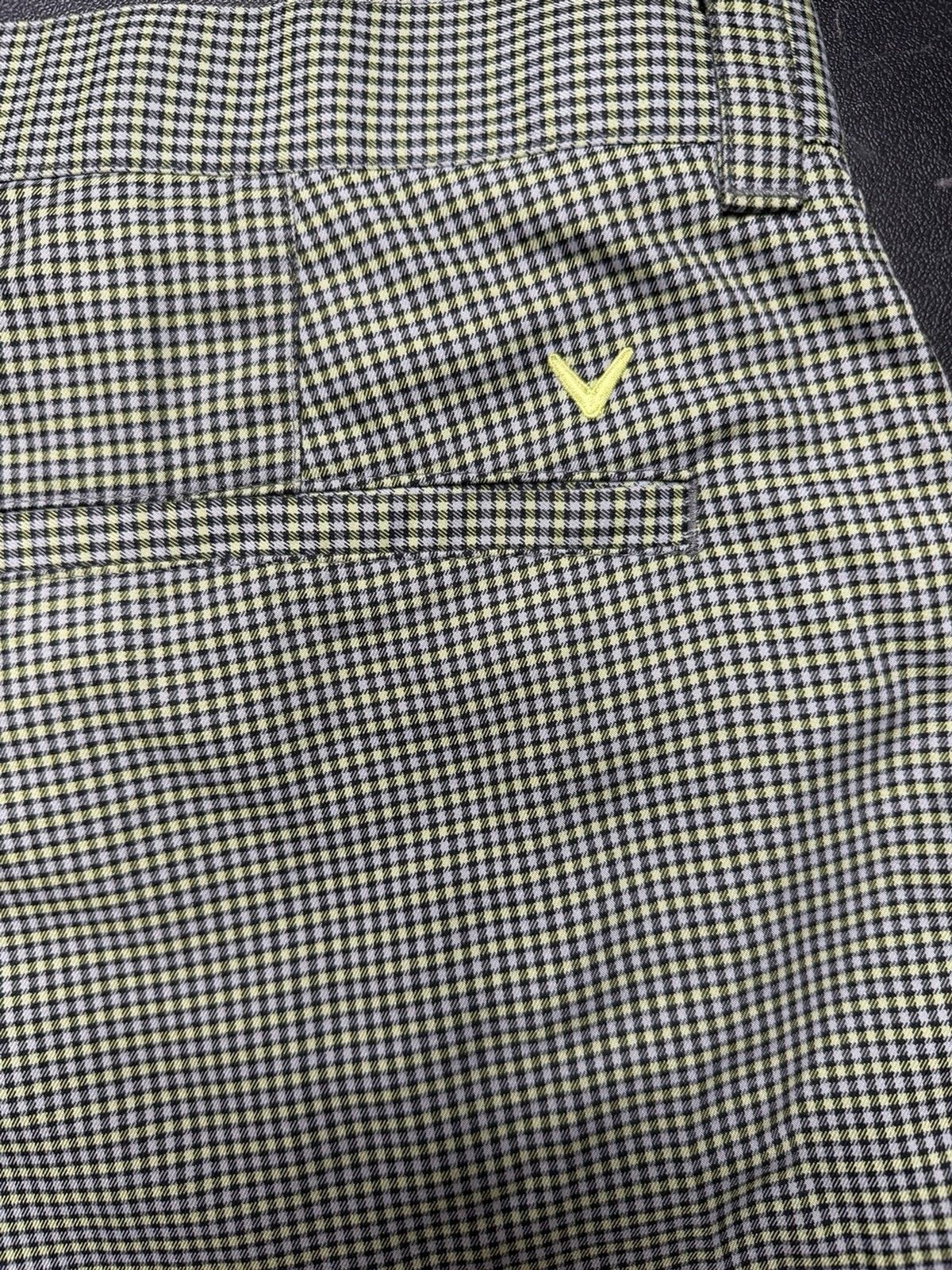 Callaway Bermuda Golf Shorts Men’s Size 36 Hiking Walking Polyester Gray Green