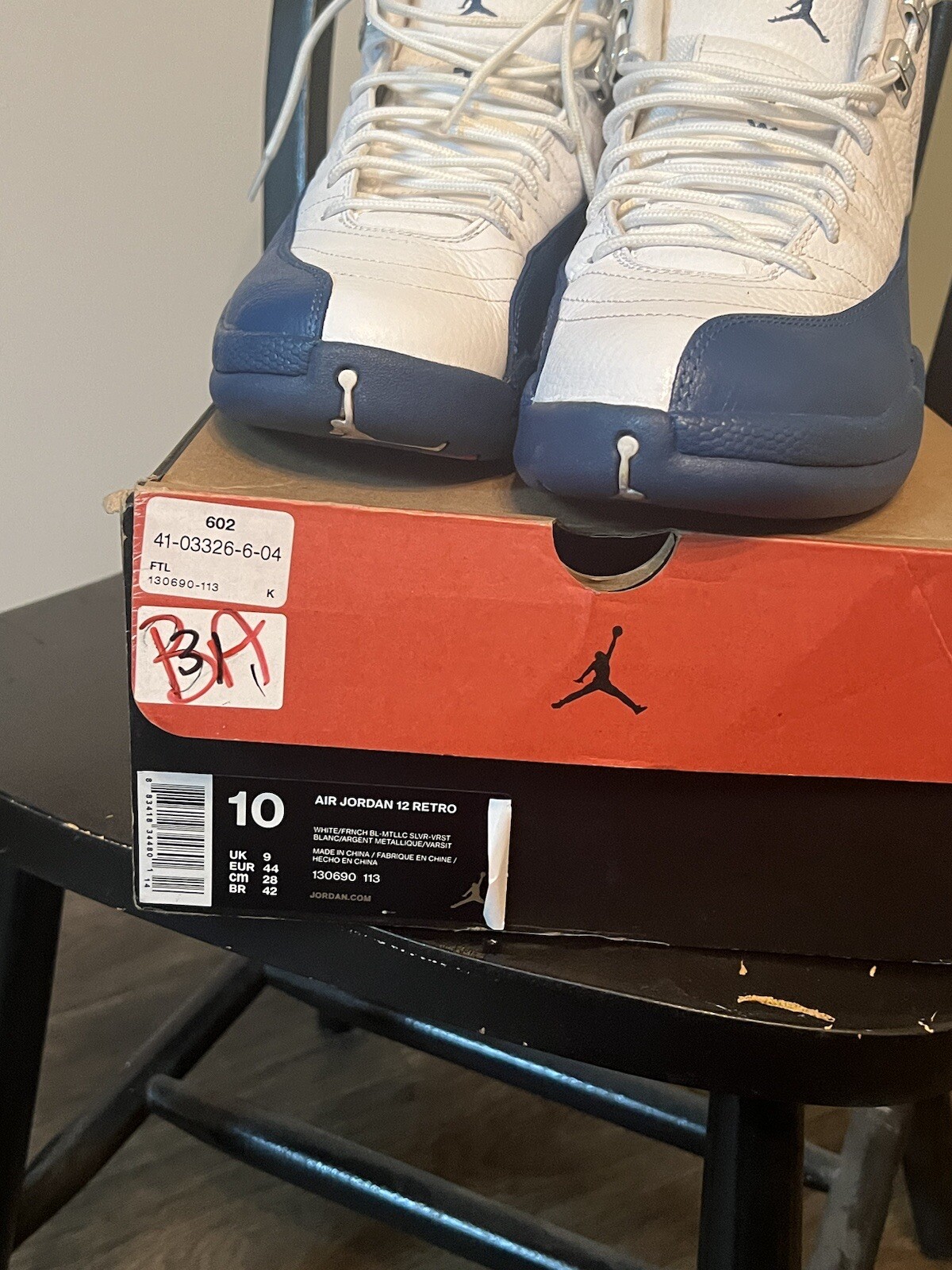 Size 10 – Jordan 12 Playoffs 2022