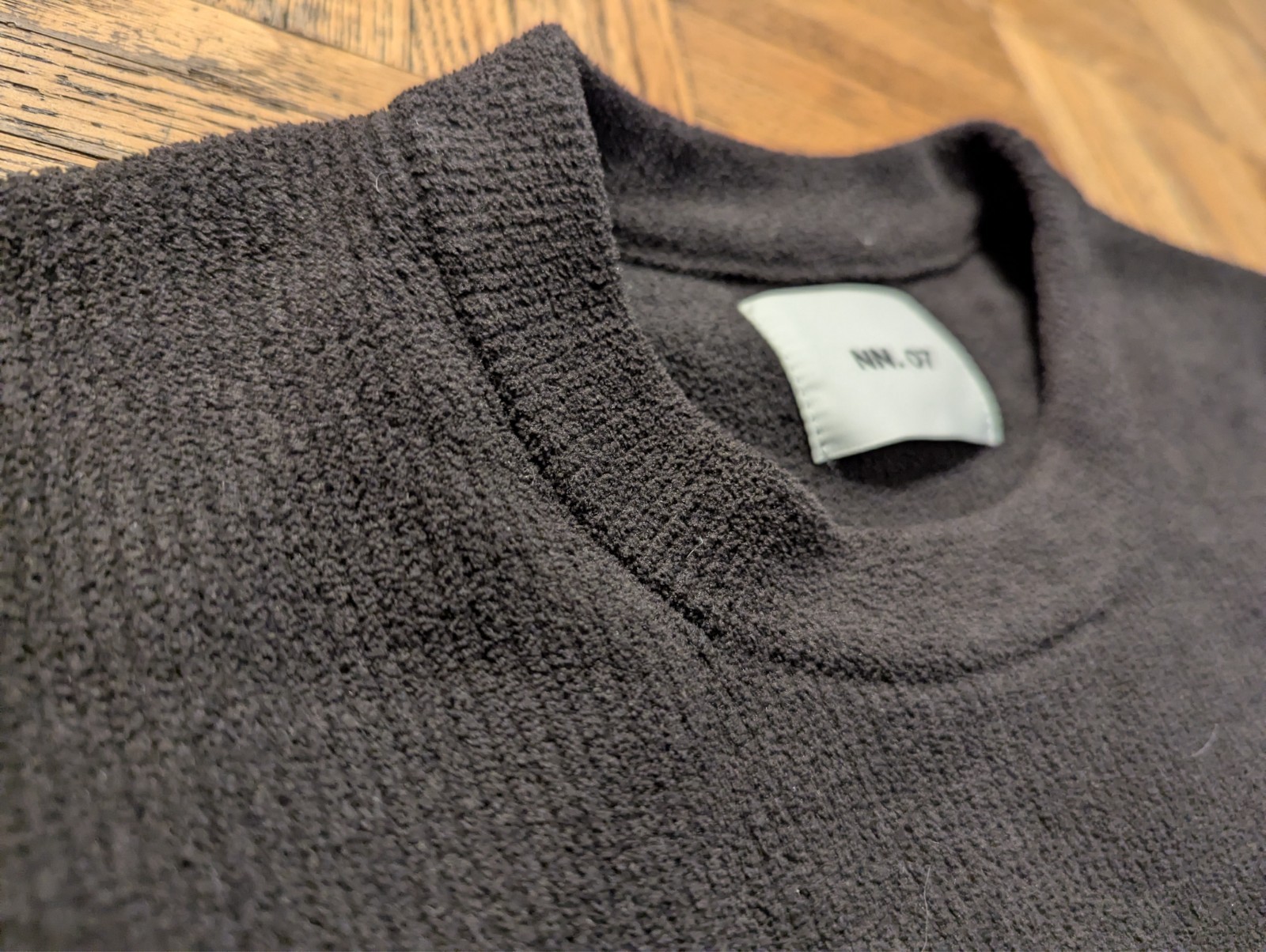 NN07 crewneck