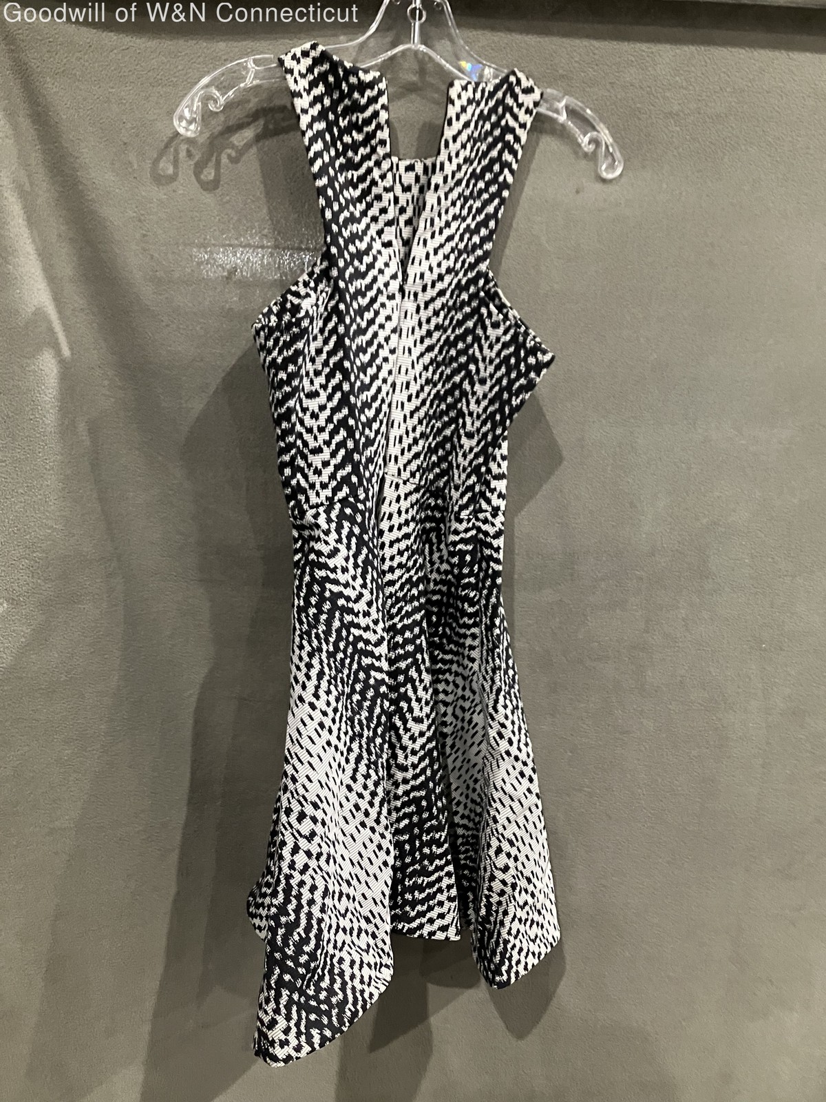 Elizabeth and James Women’s Black White Geometric Print Sleeveless Dress Sz 2