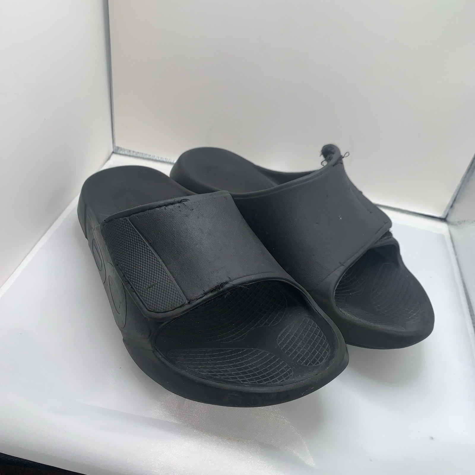 OOFOS OOAHH Sport Flex Slides Men’s Size 9 Women’s 11 Unisex Black
