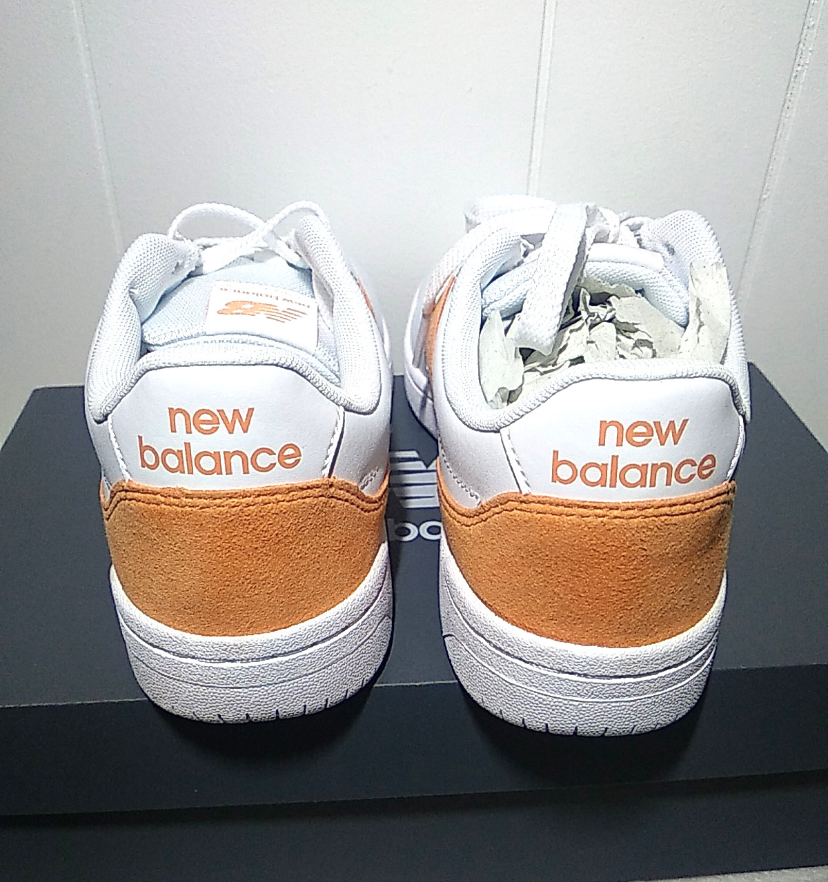 New Balance BB80 W Size 8.0 Court Sneakers Leather & Synthetic Upper White Brown